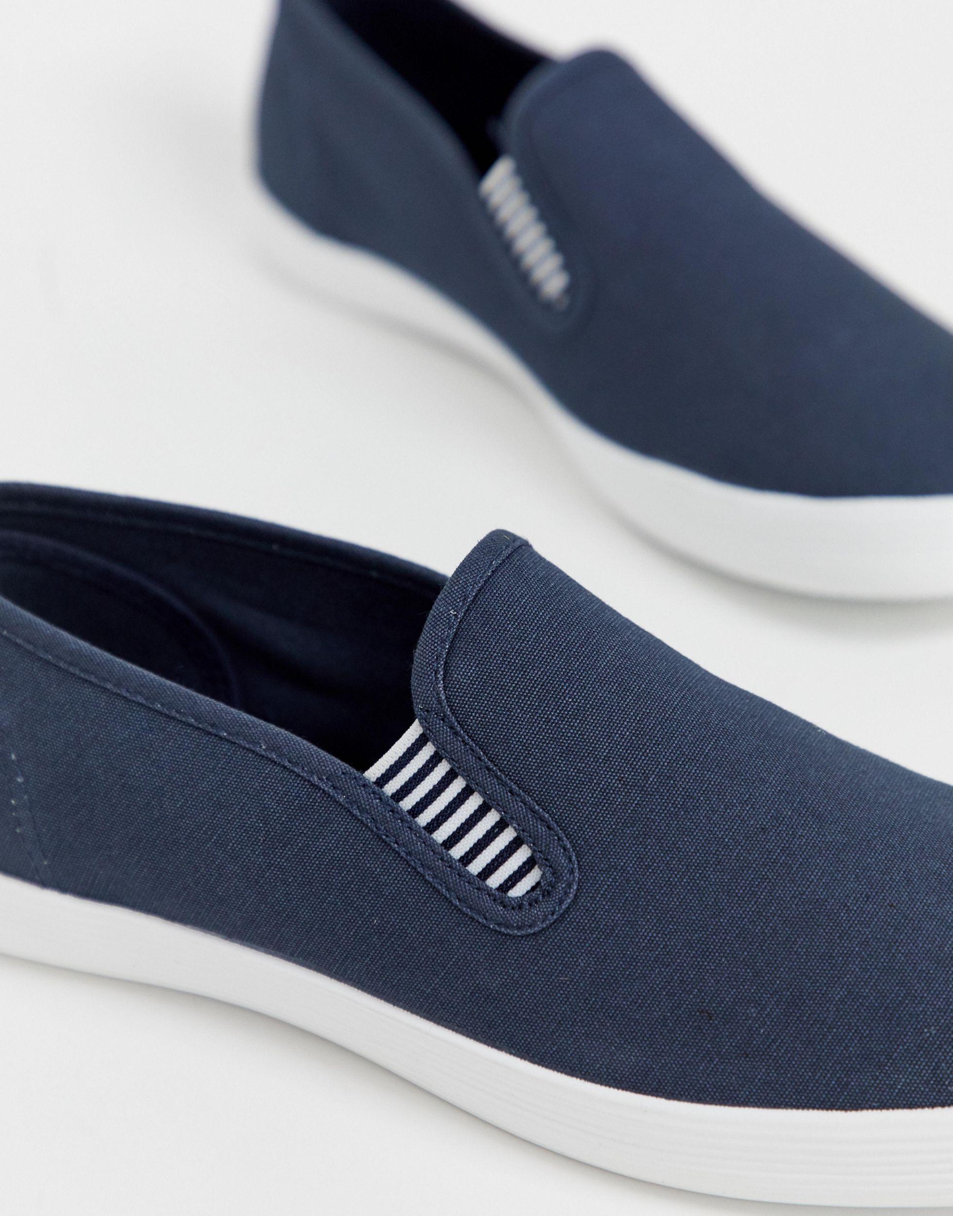 penguin plimsolls