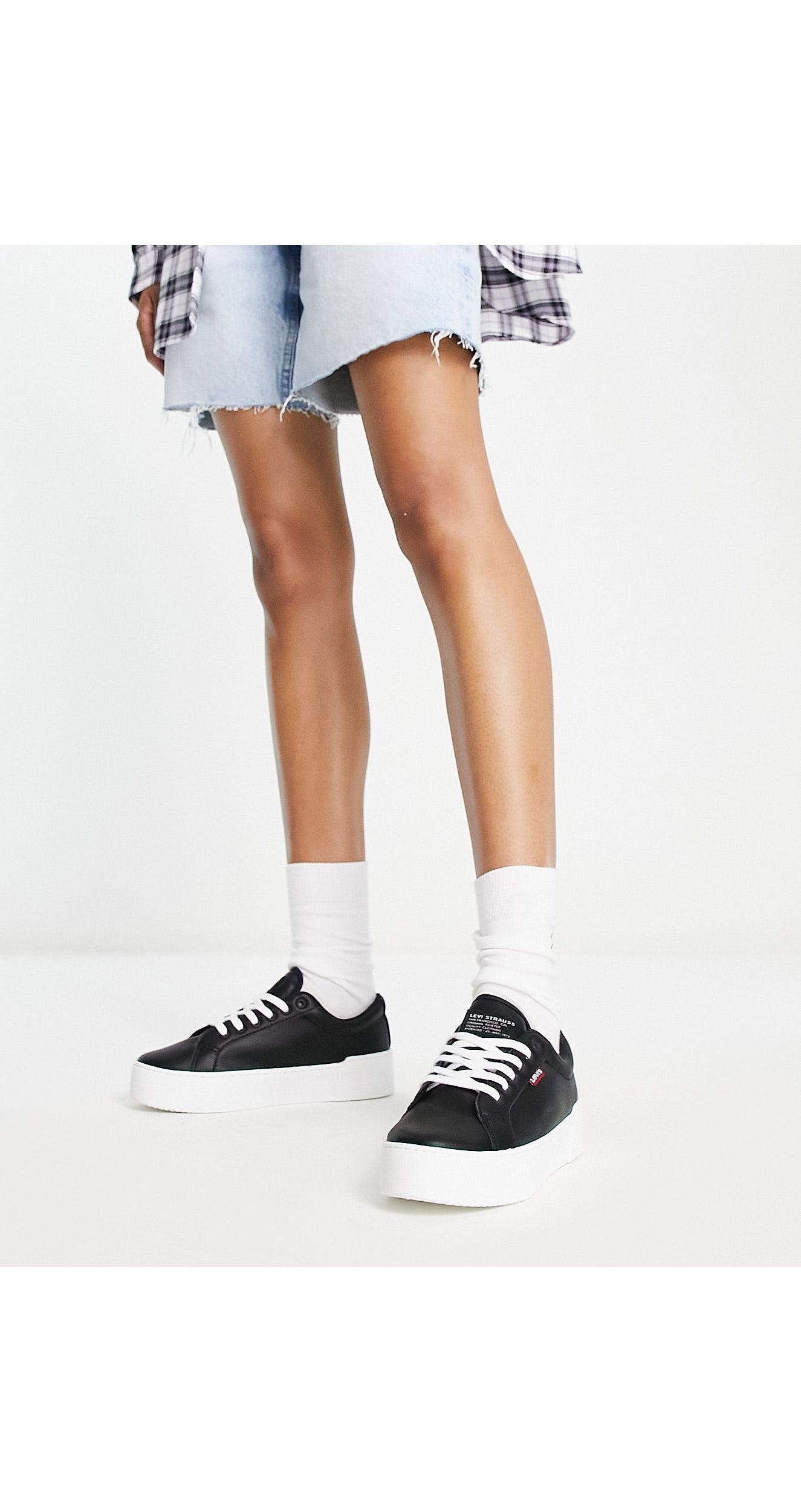 levis tijuana trainers