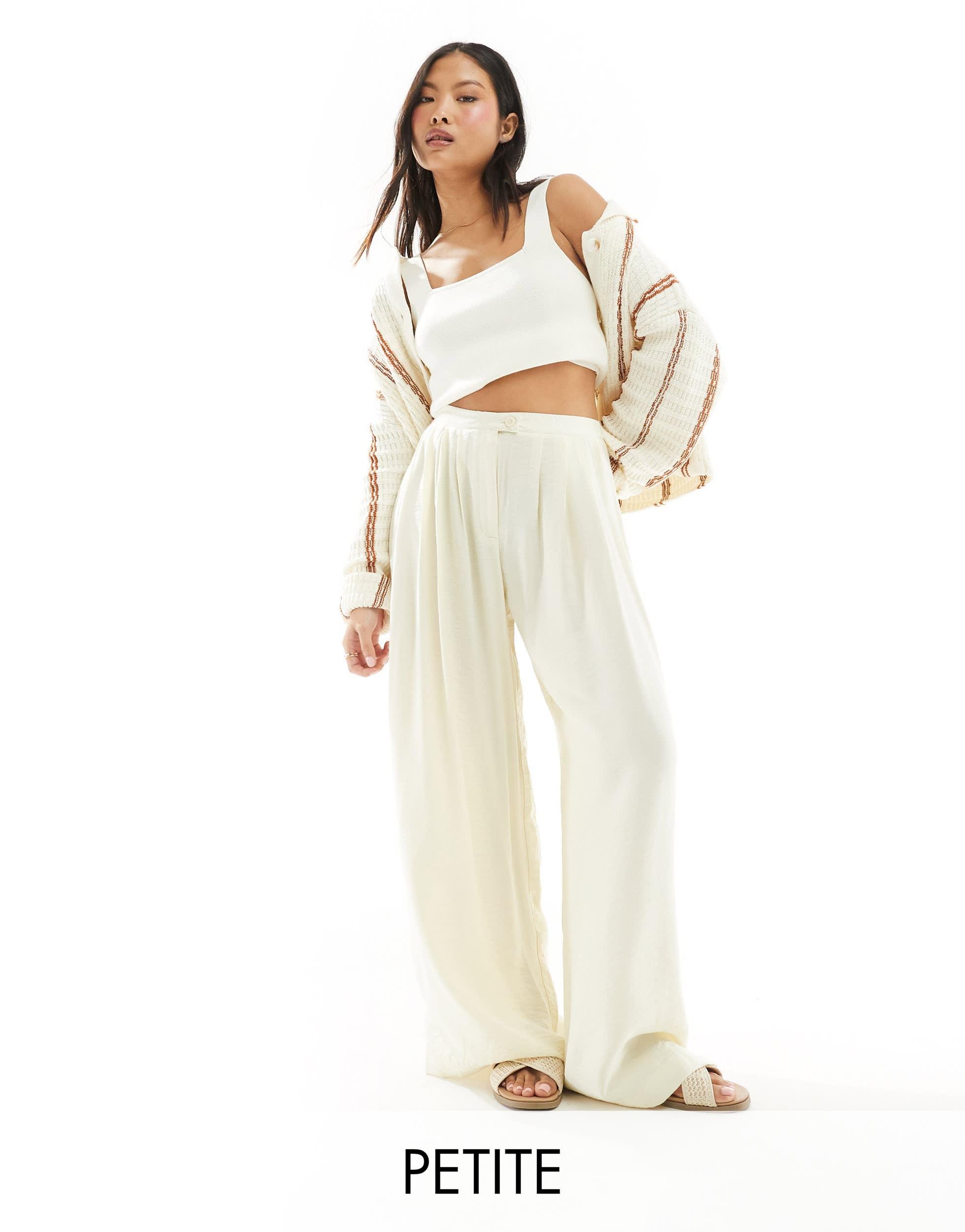 Stradivarius Petite Pantalon Droit Stradivarius Pantalon Large