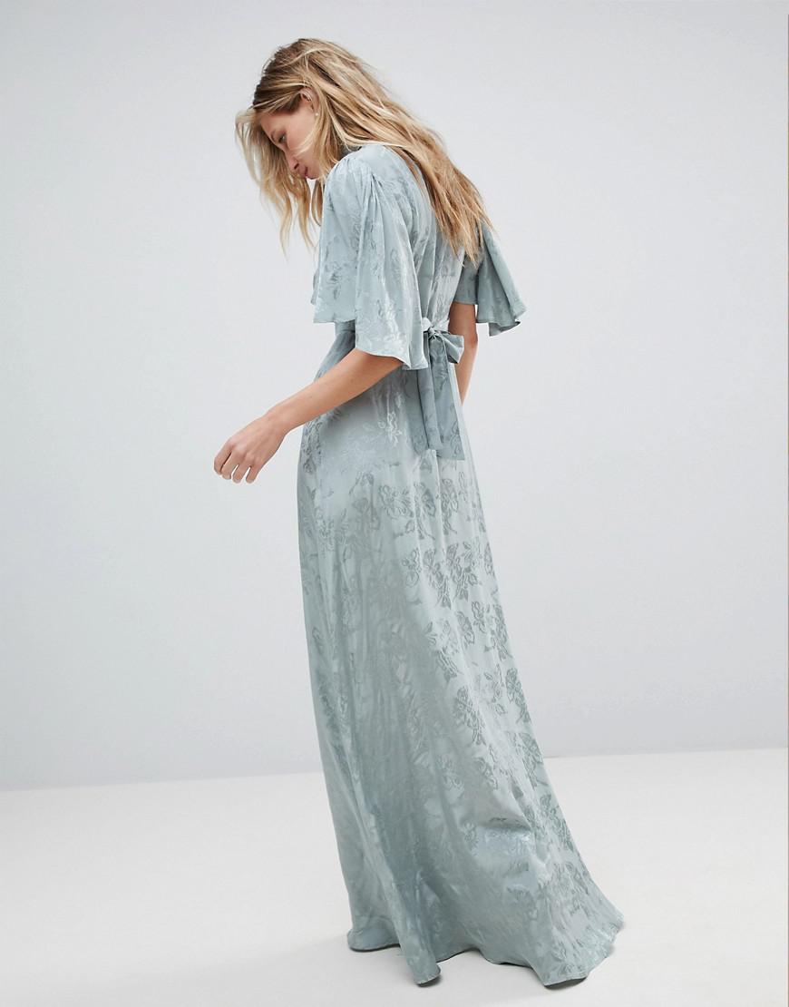 floaty sleeve dress