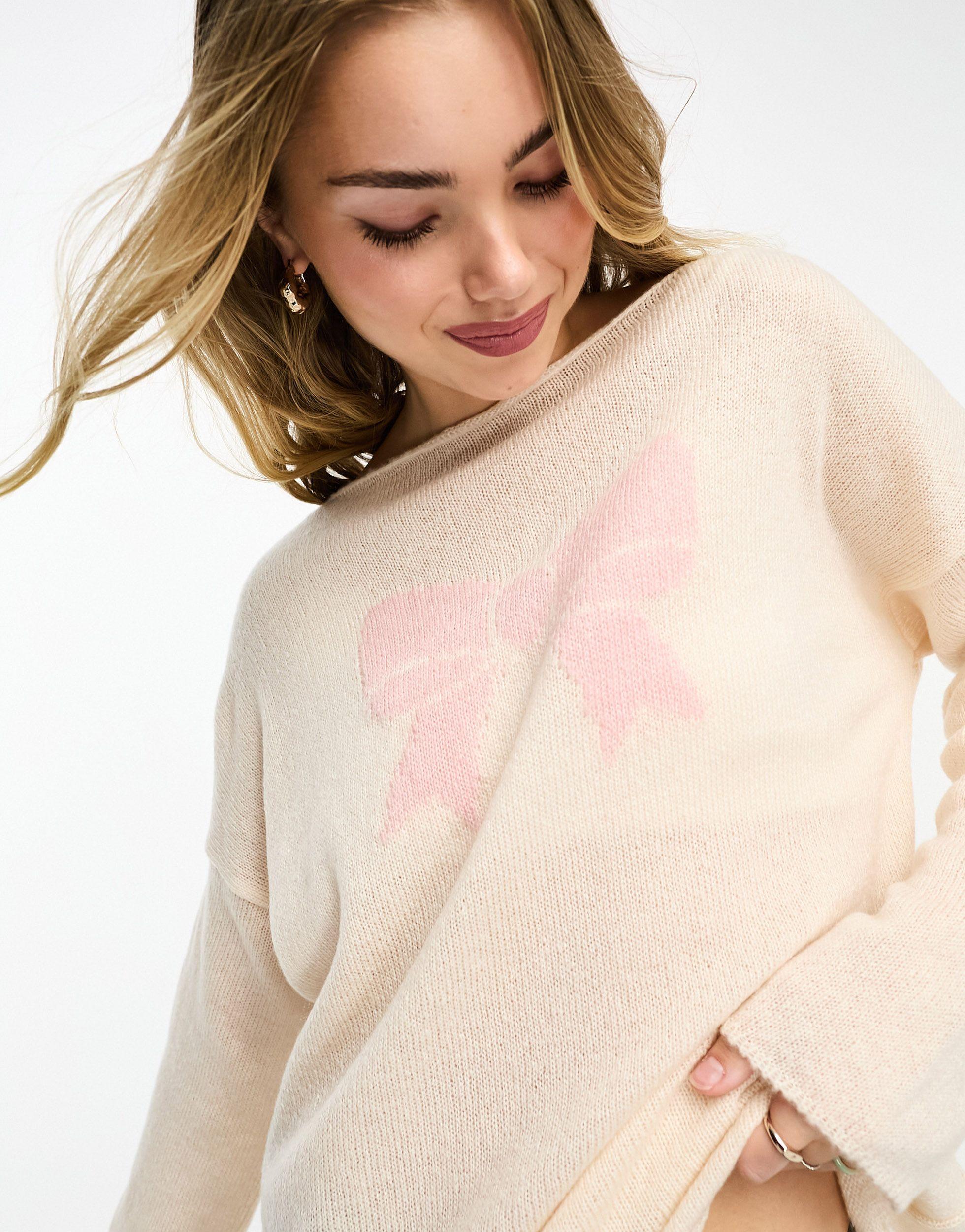 White slouchy cheap jumper