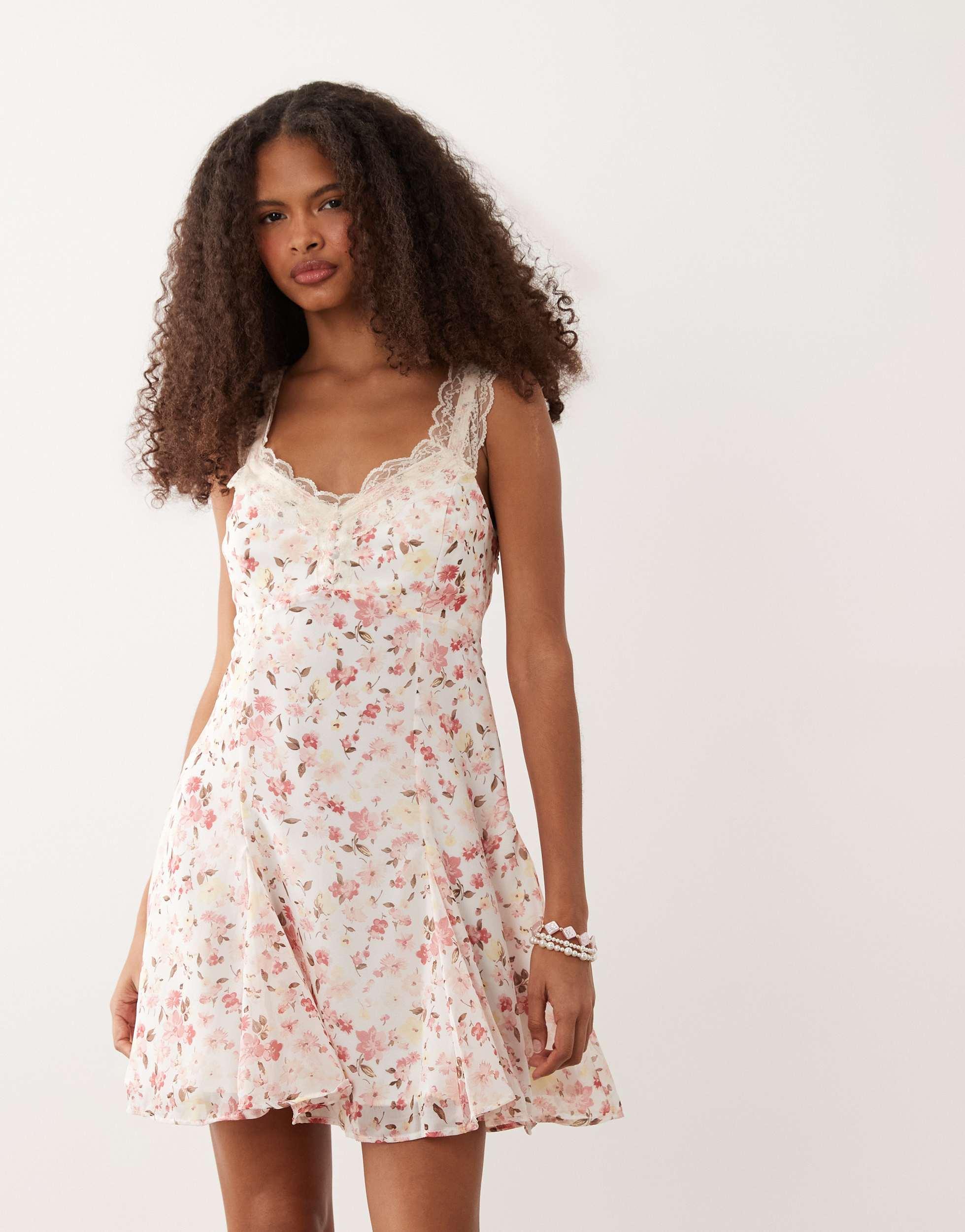 pink floral maxi dress In Full Bloom Pink Floral Tiered Maxi Dress – Confetti Boutique