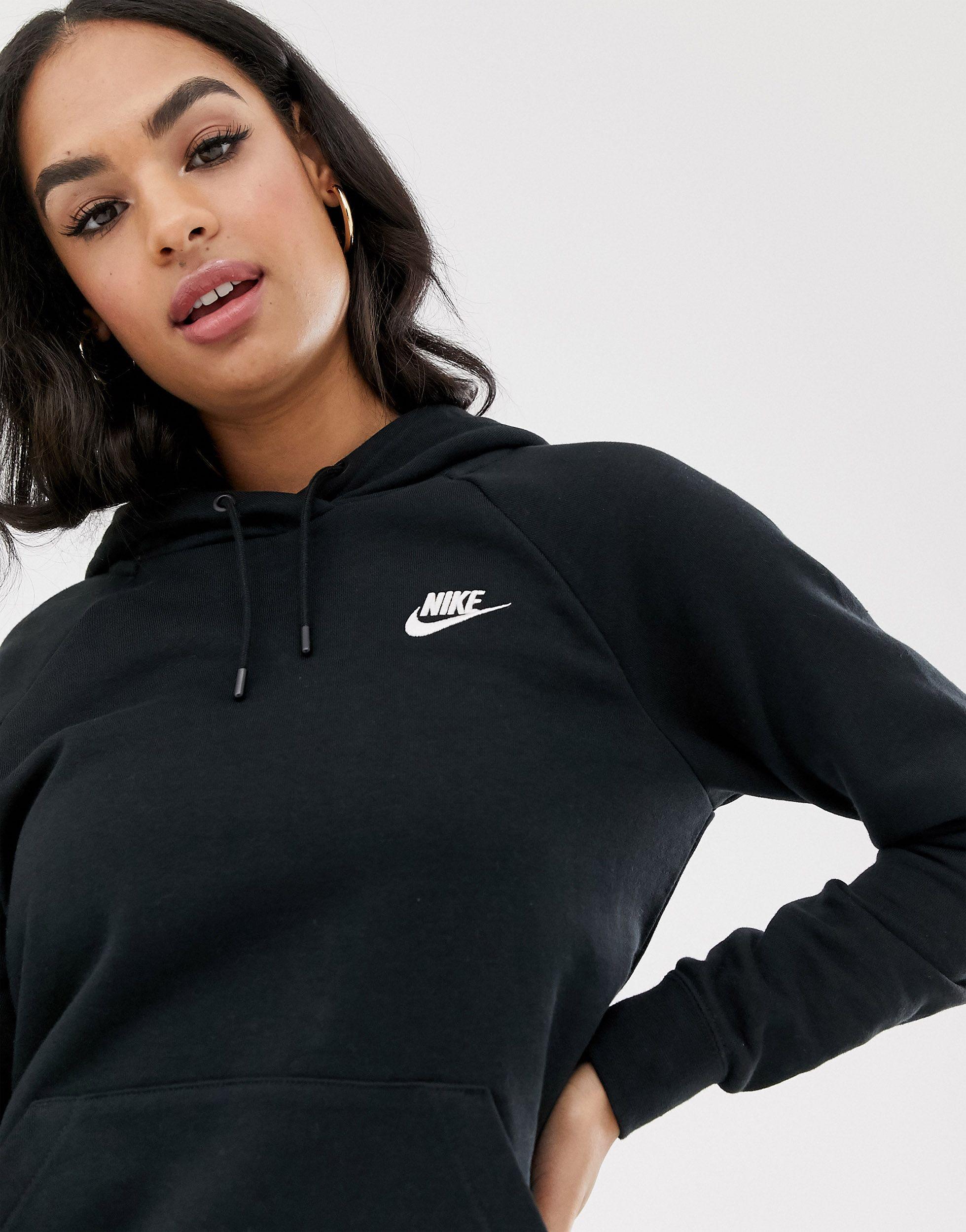 Nike Cotton Essentials Hoodie in Black 