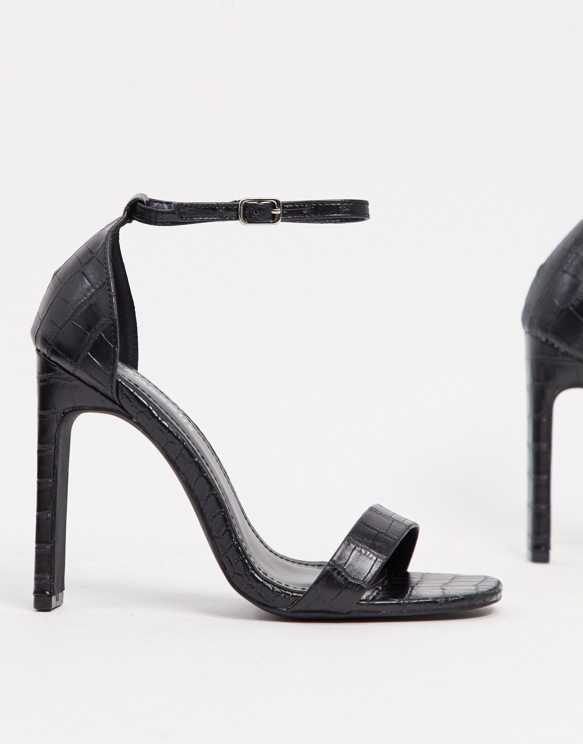 Glamorous Barely There Sandals With Set 