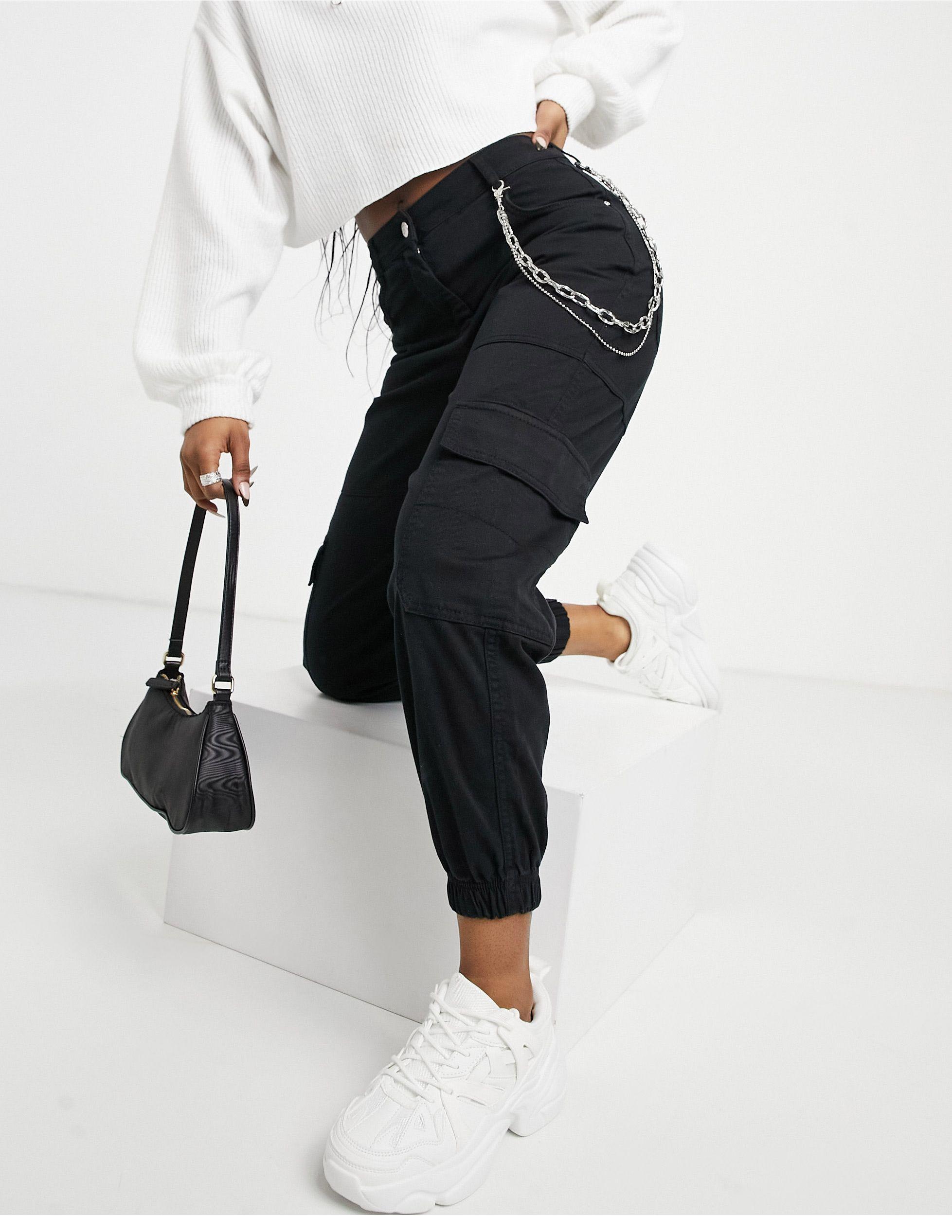 Pantalon cargo fonctionnel en toile avec chaine Bershka en coloris Noir Lyst