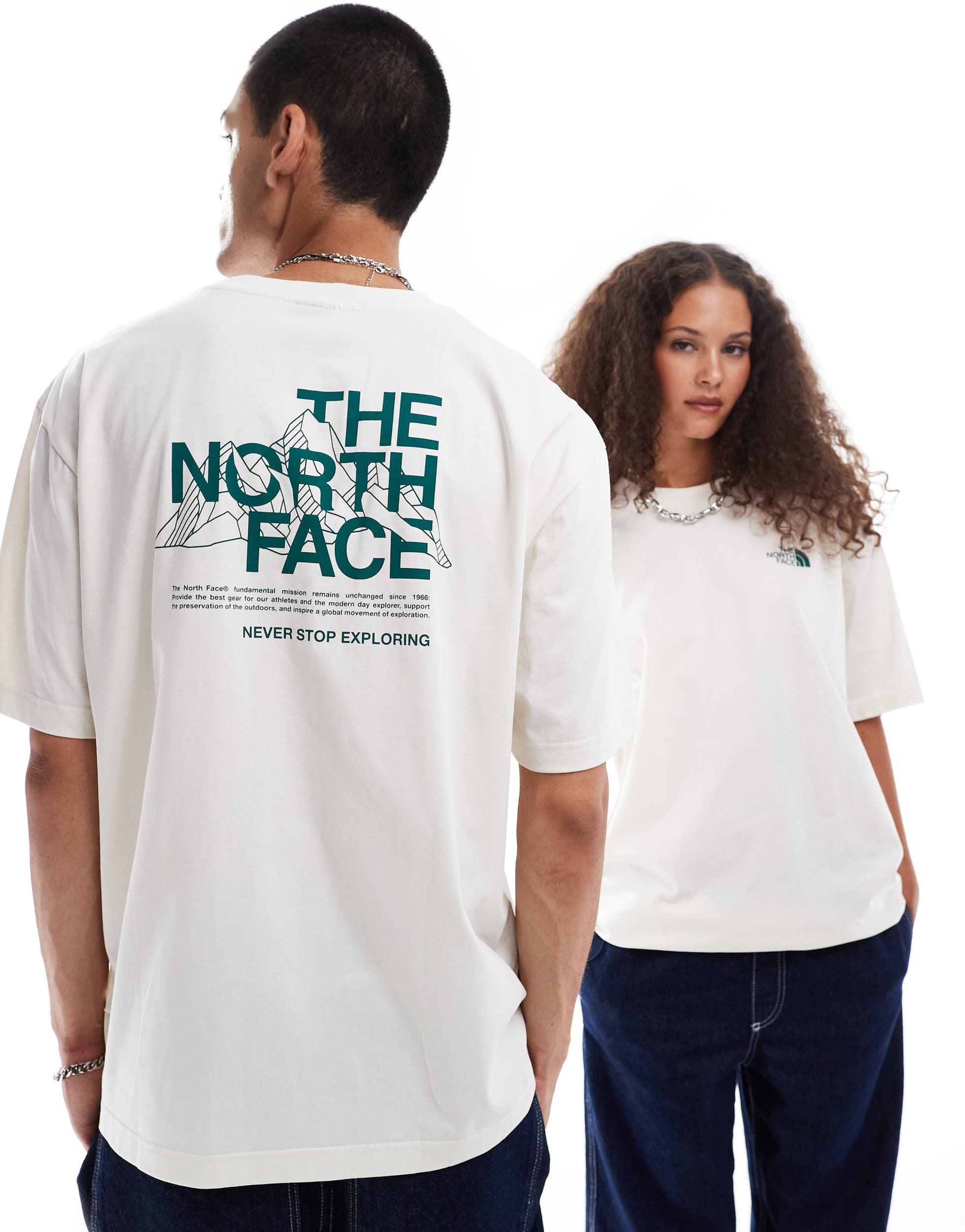 Tシャツ・カットソー The North Face Mountain Fun Oversized T-Shirt Unisex Mountain Fun Oversized T-Shirt | The North Face UK