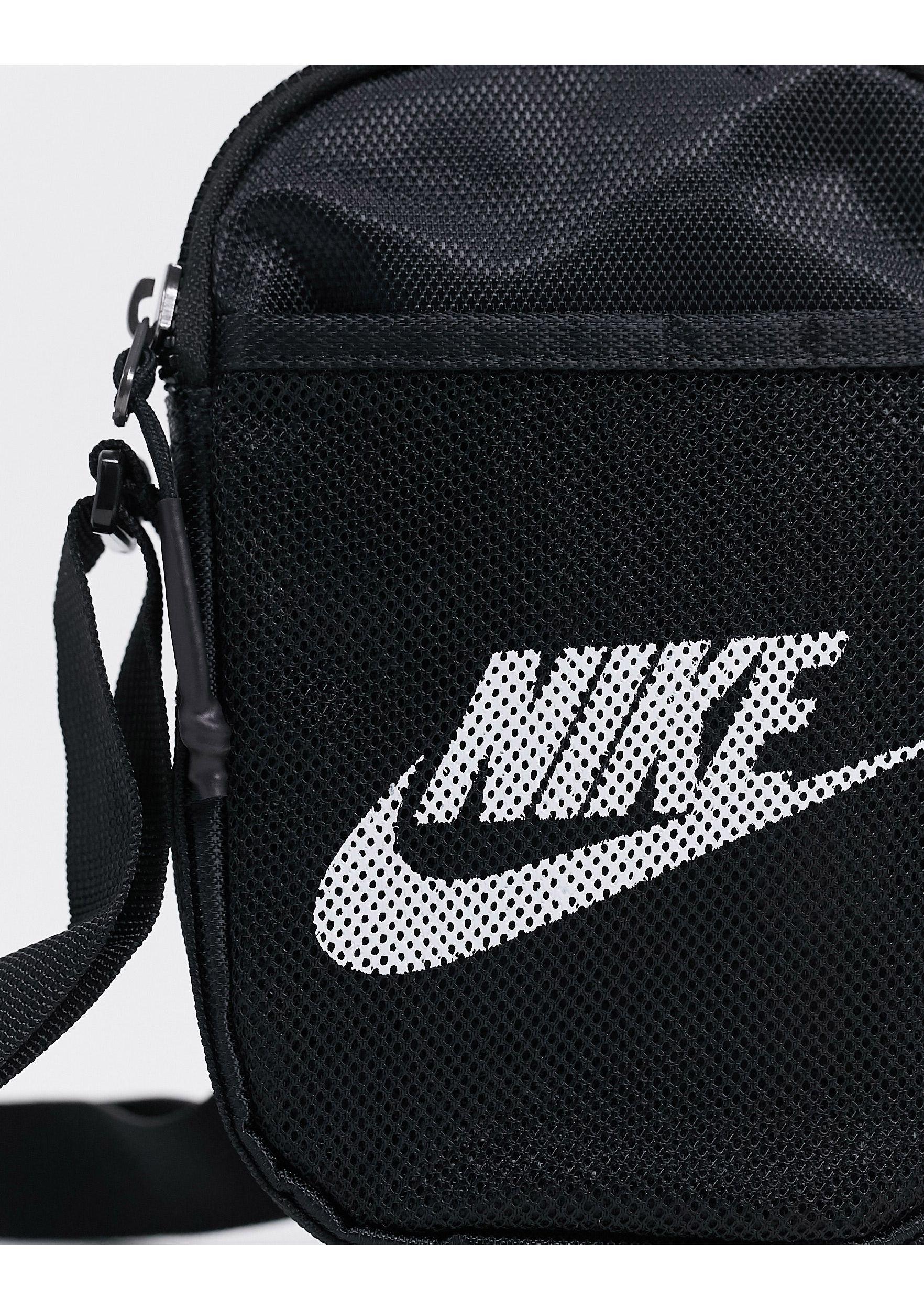 Nike Small Heritage Crossbody Bag in Black for Men | Lyst