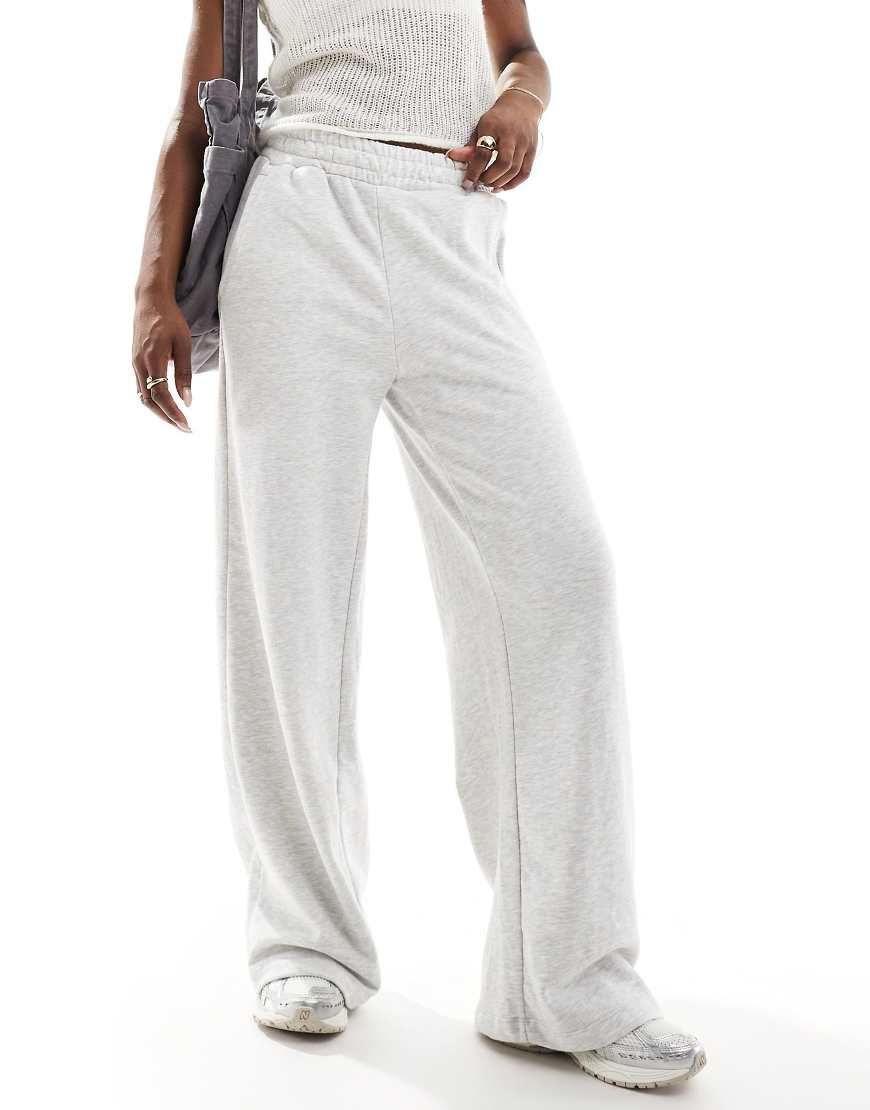 Bershka Track pants and jogging bottoms for Women Online Sale up to 24 off Lyst UK