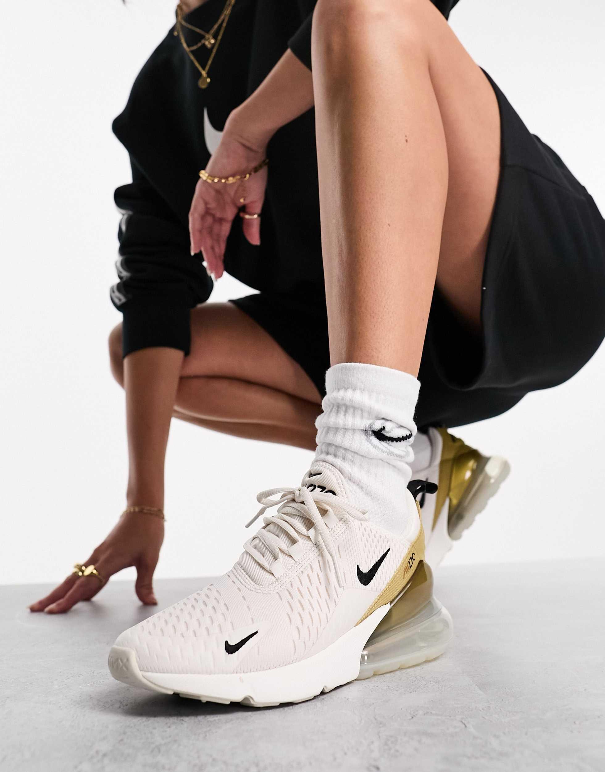 Nike Air Max 270 Sneakers Voor Dames in het Zwart Lyst NL