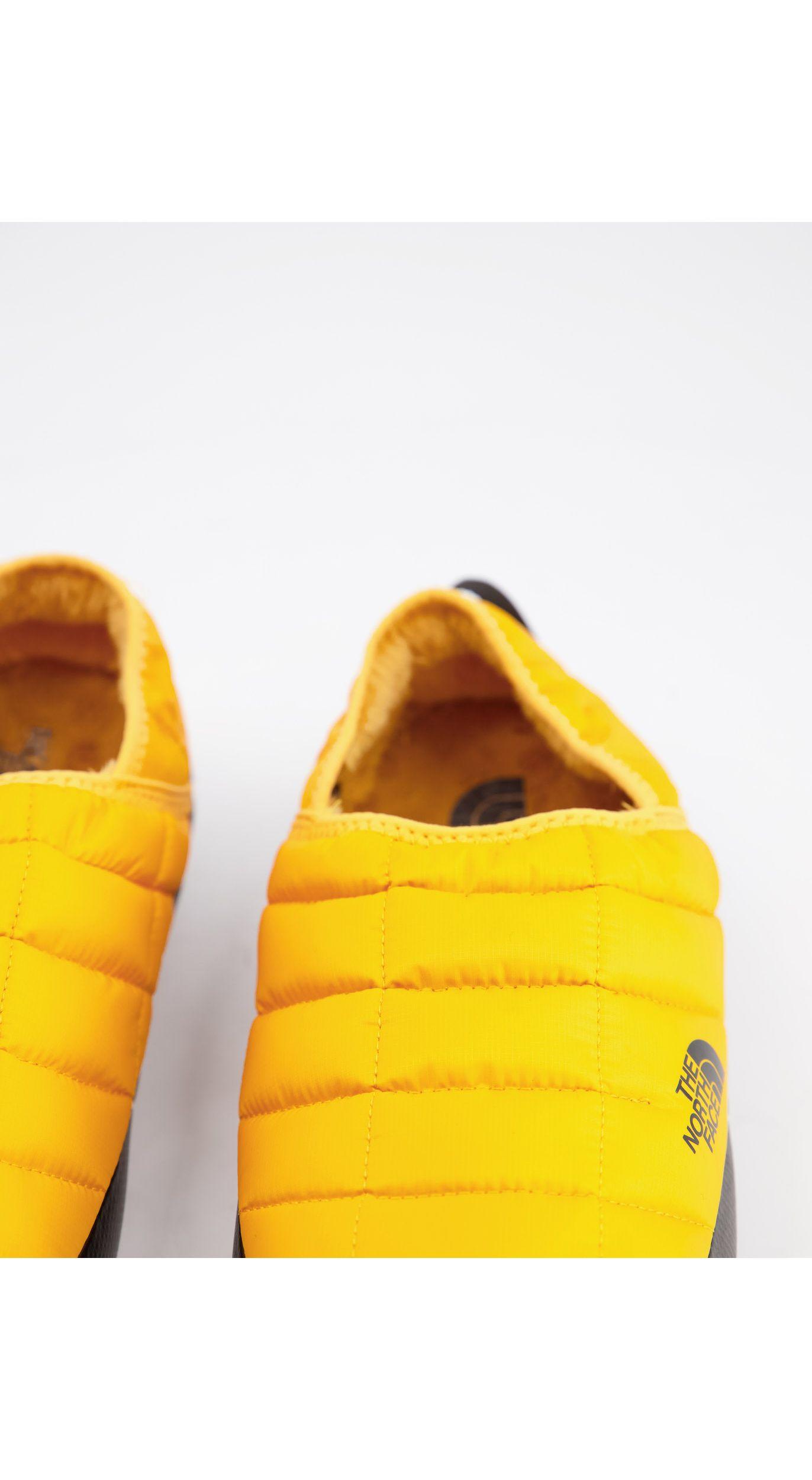 north face slippers mens yellow
