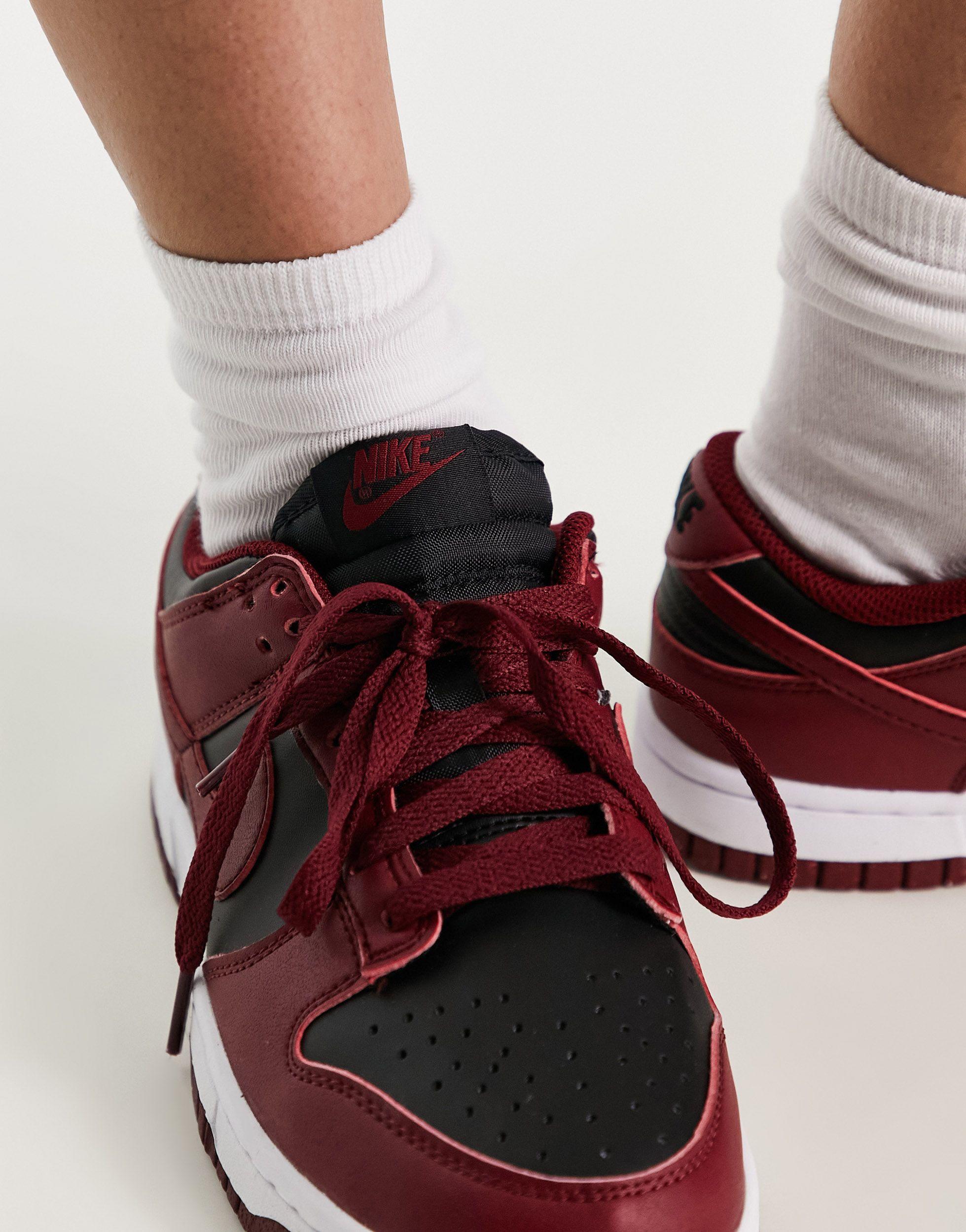 Dunk low next sneakers basse nere e rosse di Nike in Nero Lyst