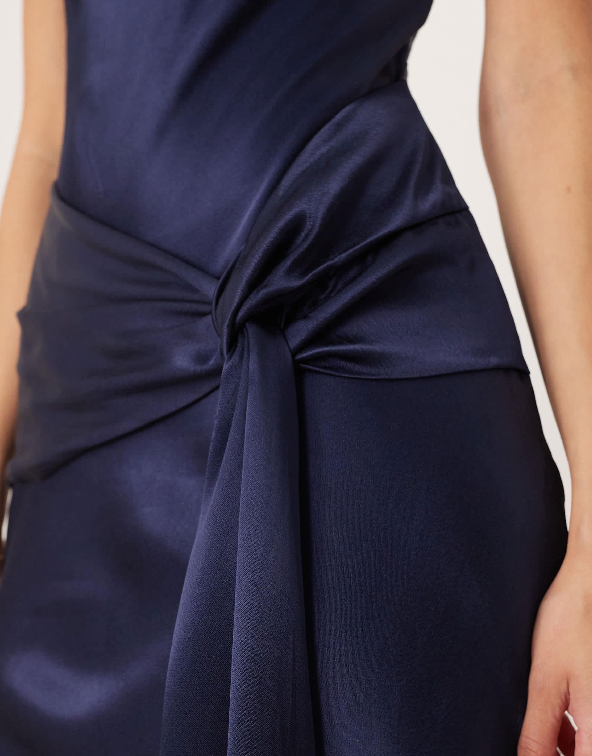 knee length dresses for ladies Tianna Strapless Maxi Dress