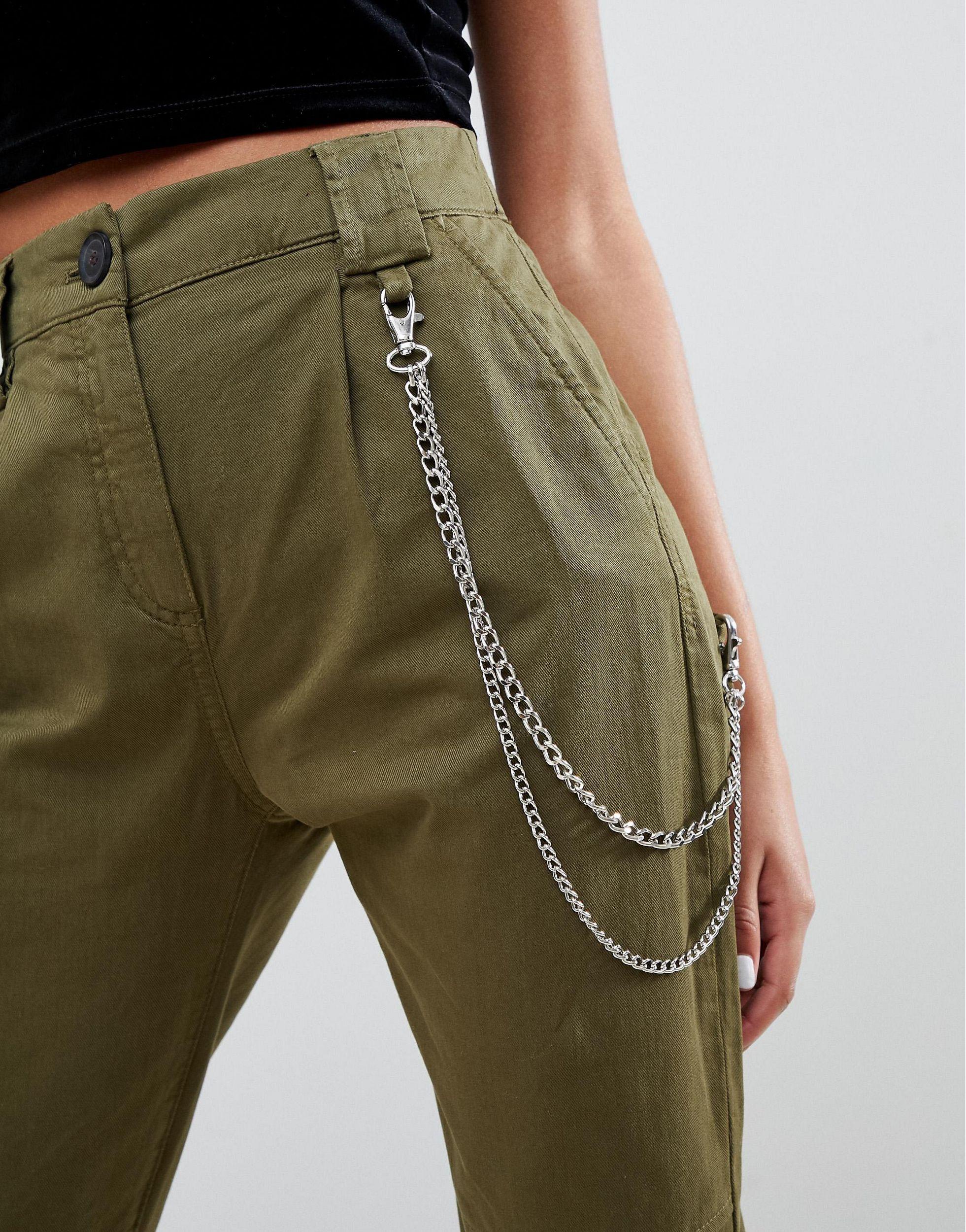 Pantaloni cargo con catena di Bershka in Verde | Lyst