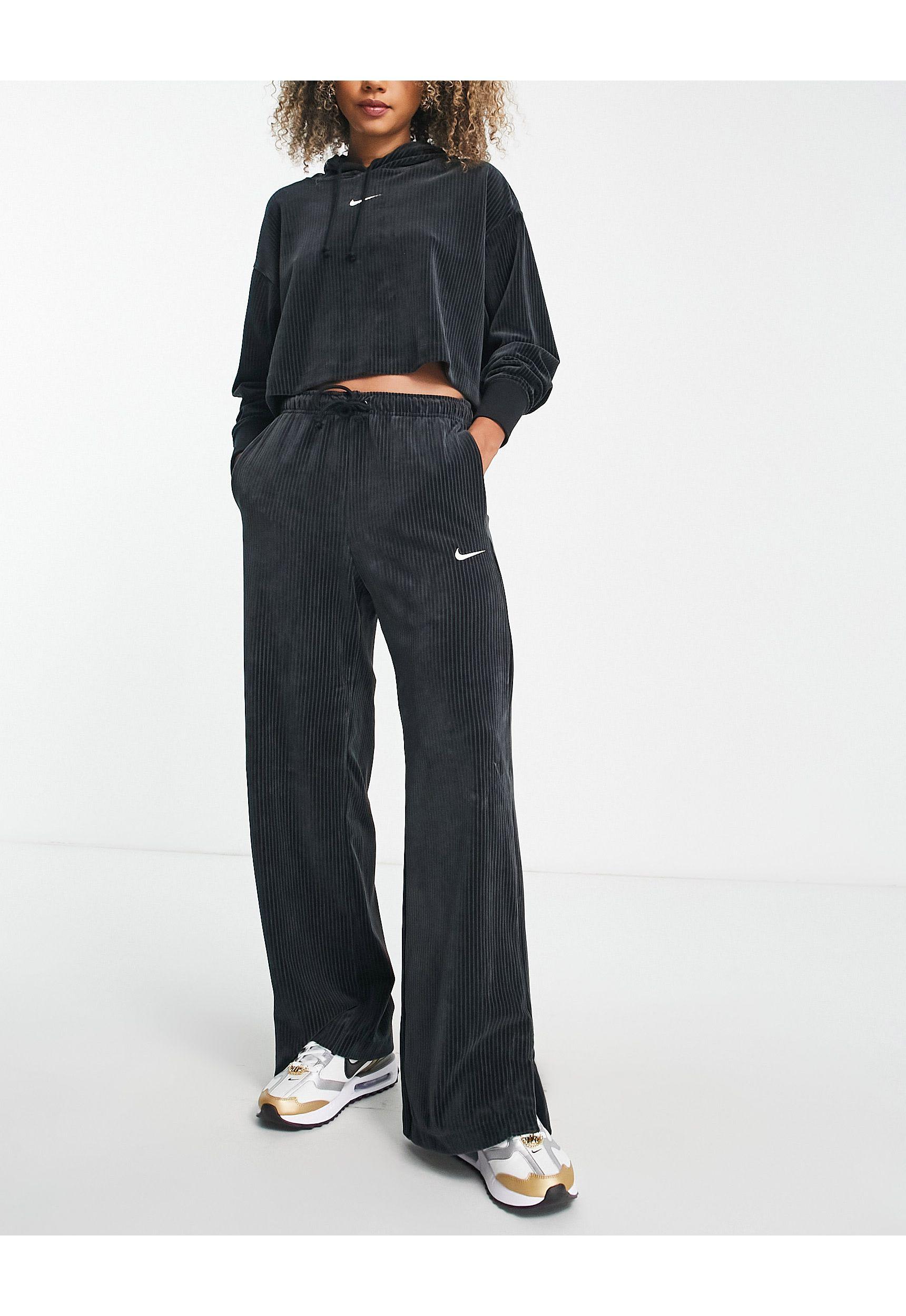 Nike Velour Wide Leg Pants in Black | Lyst