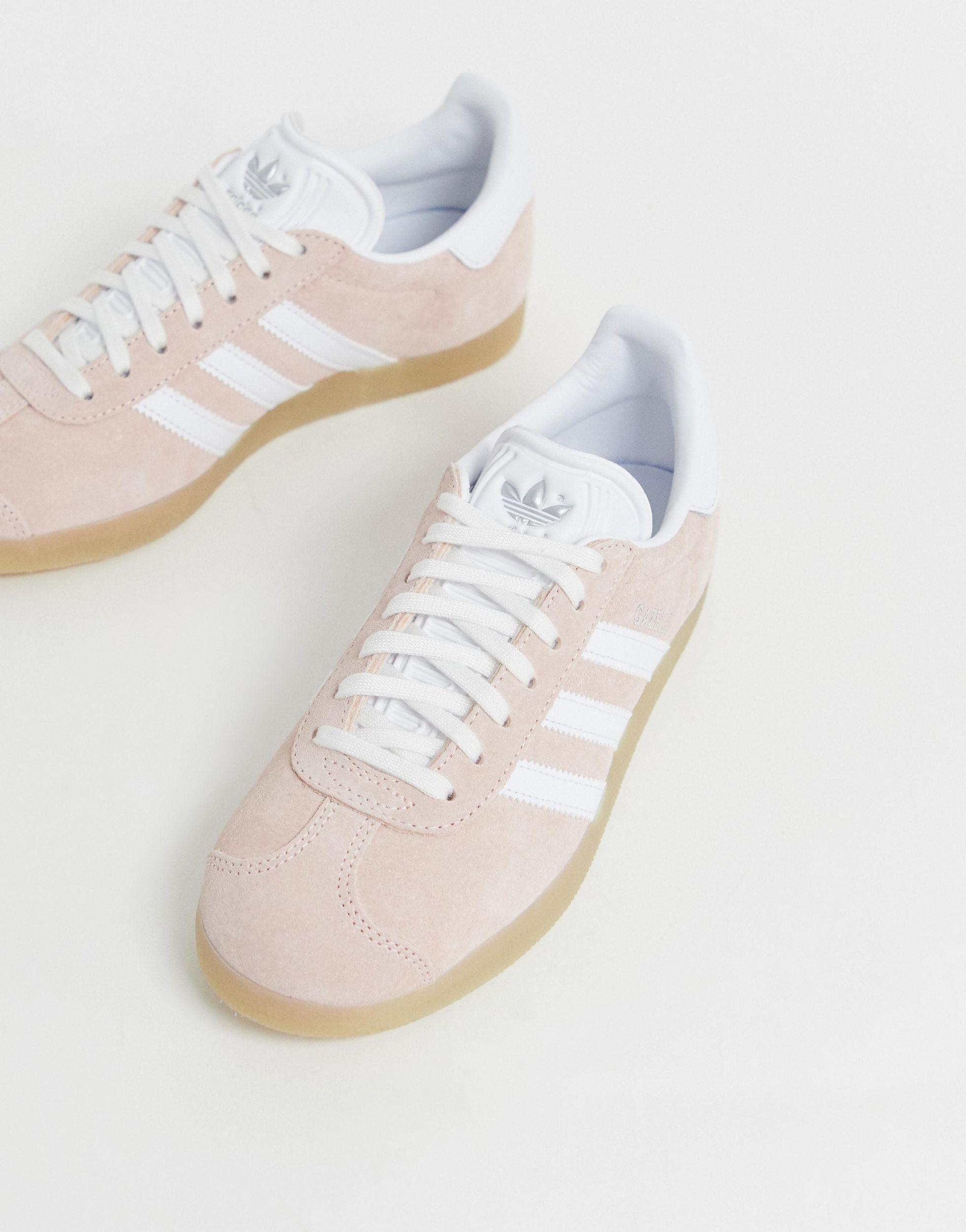 peach gazelles