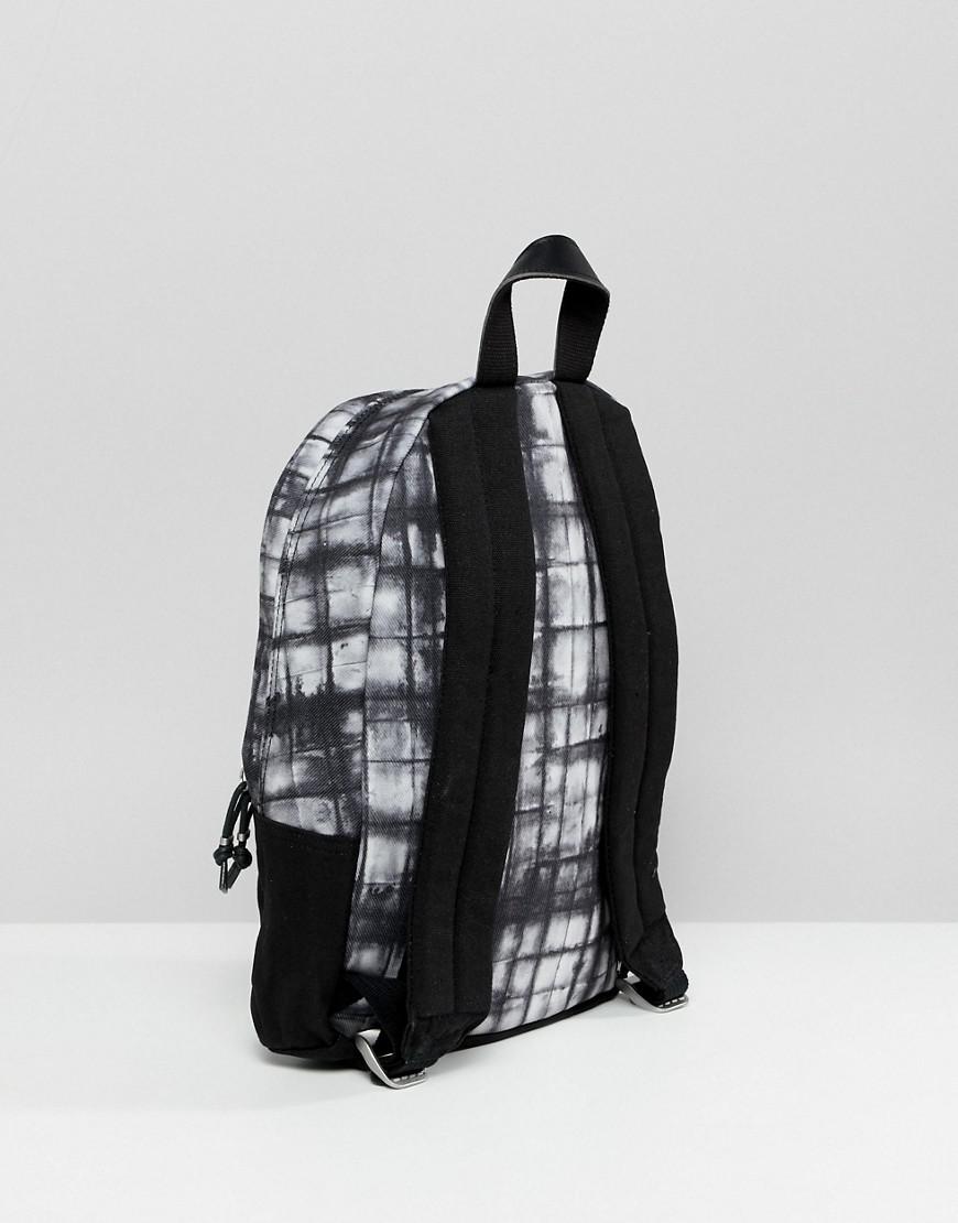 eastpak dee backpack