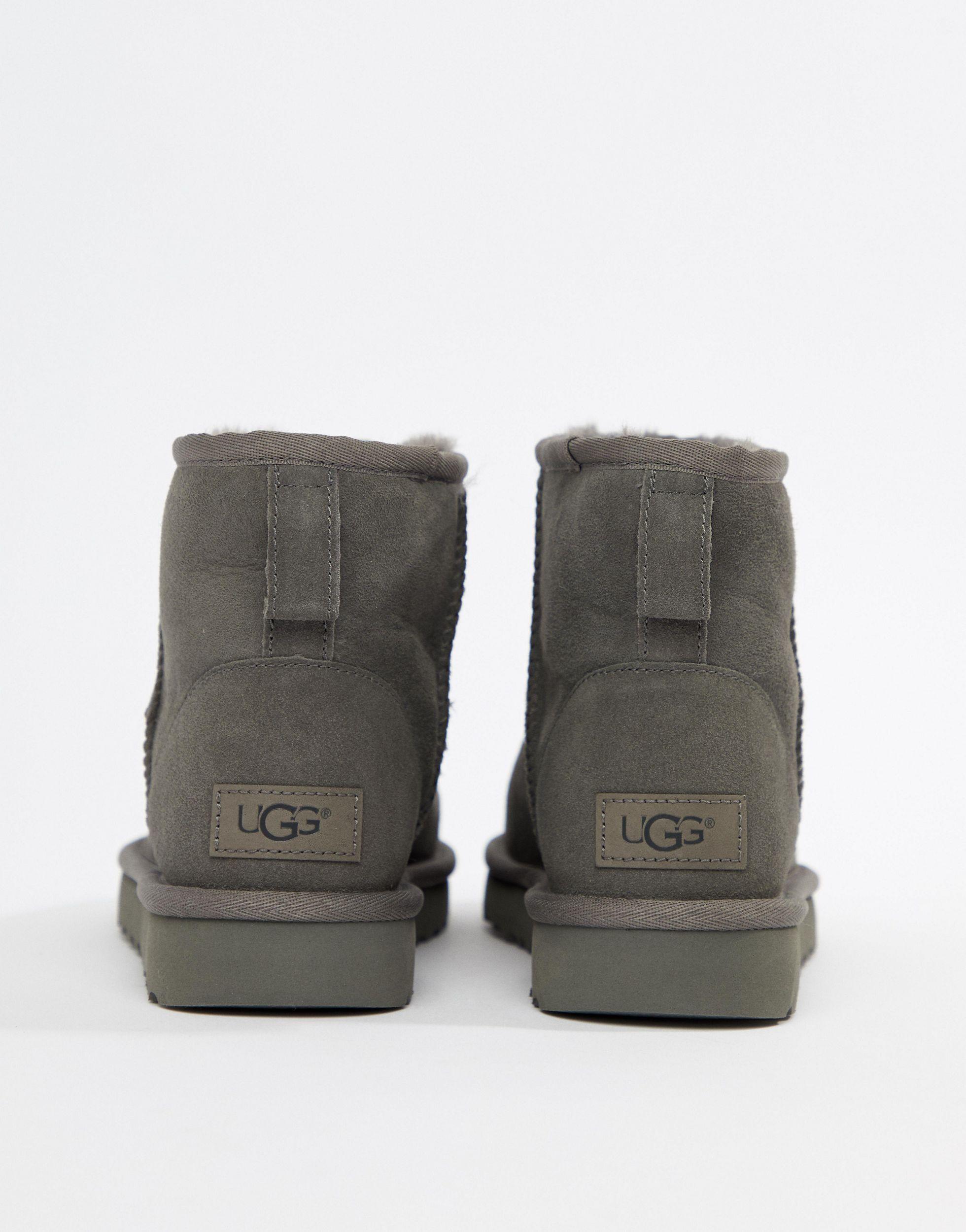 ugg classic mini grise