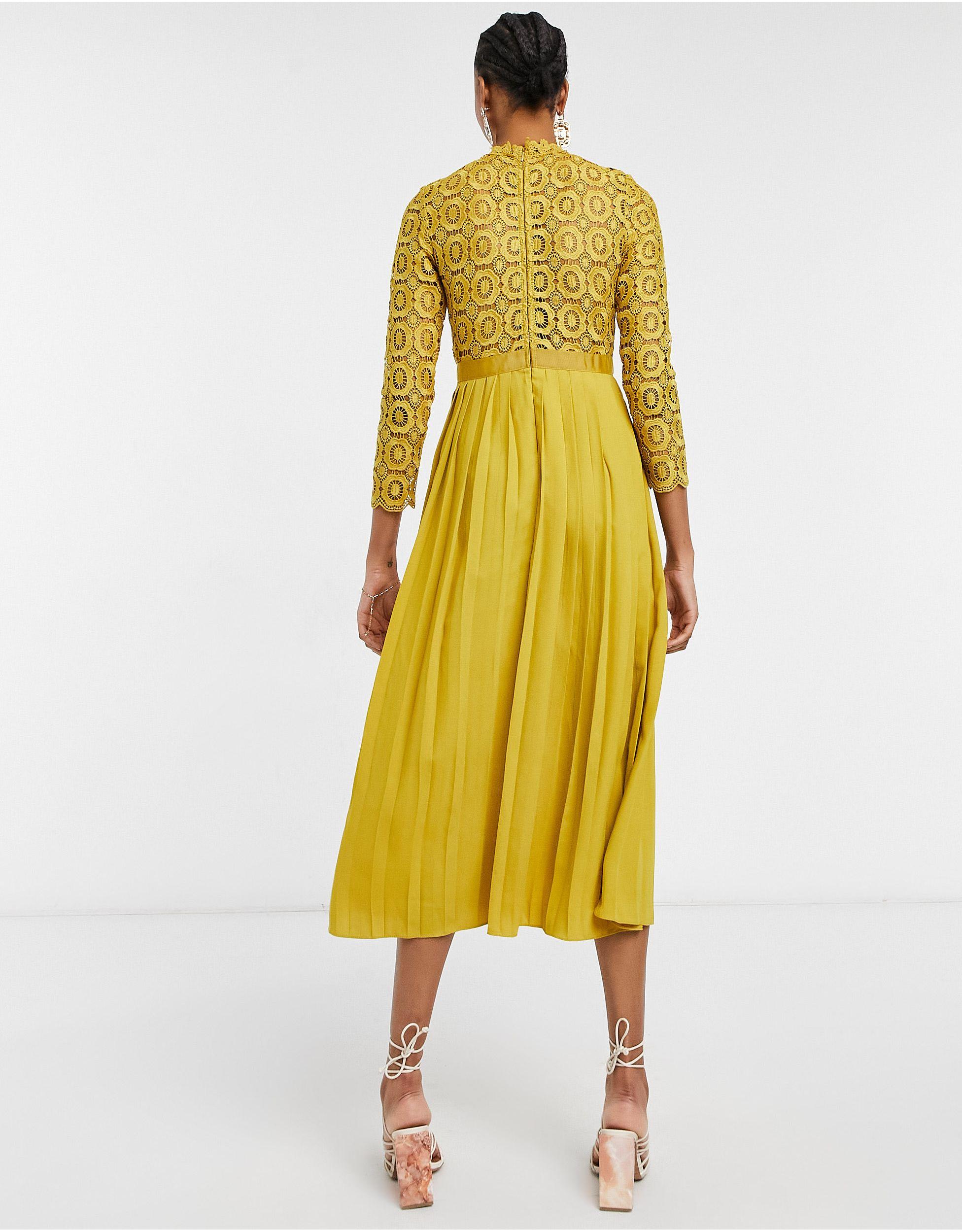 Little Mistress Pleated Dress In Mustard, 42 OFF