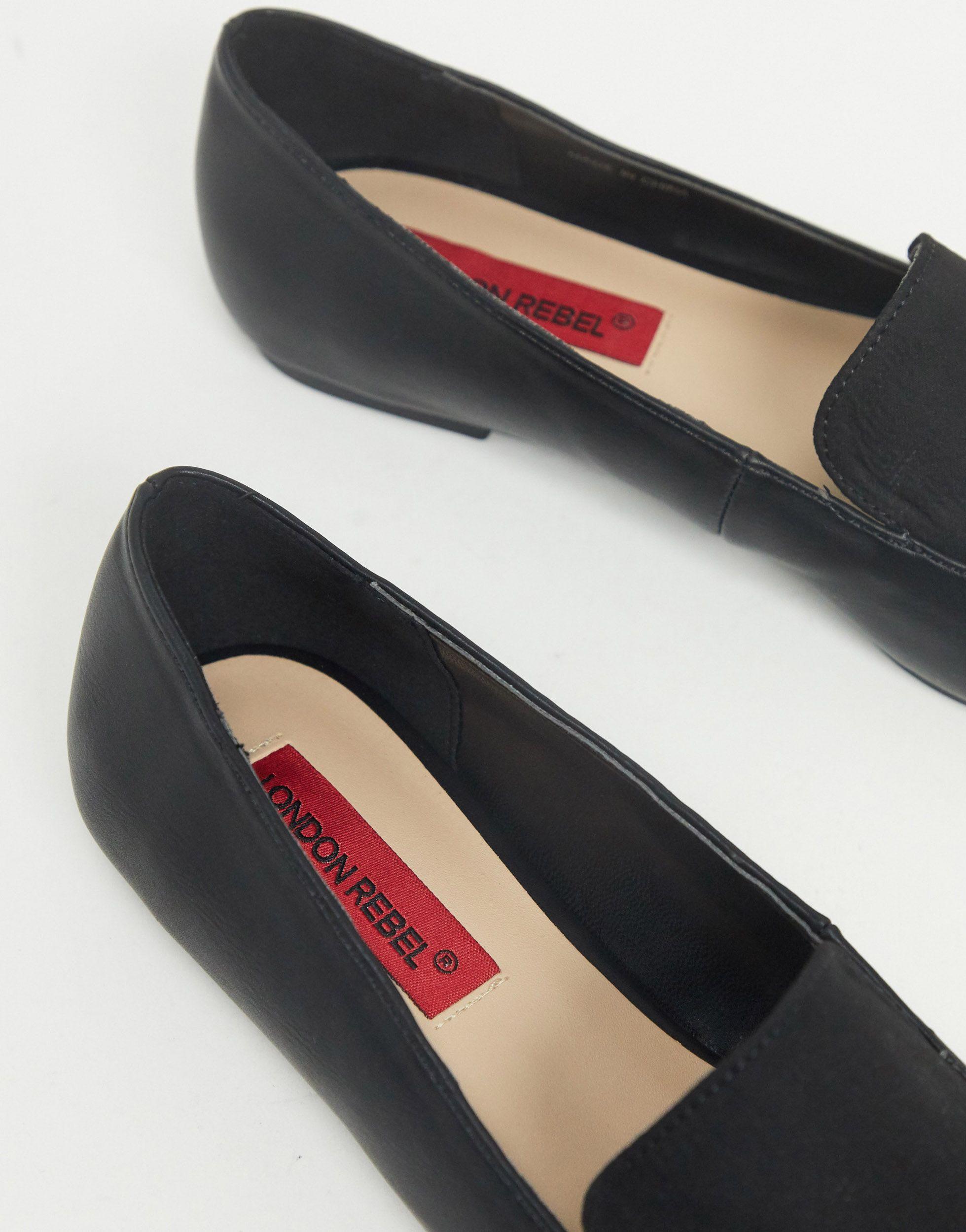pointed flat loafers