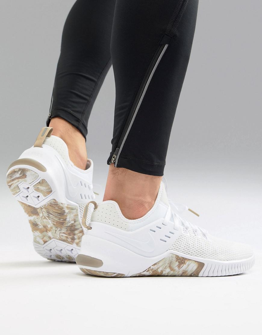 camo nike metcon