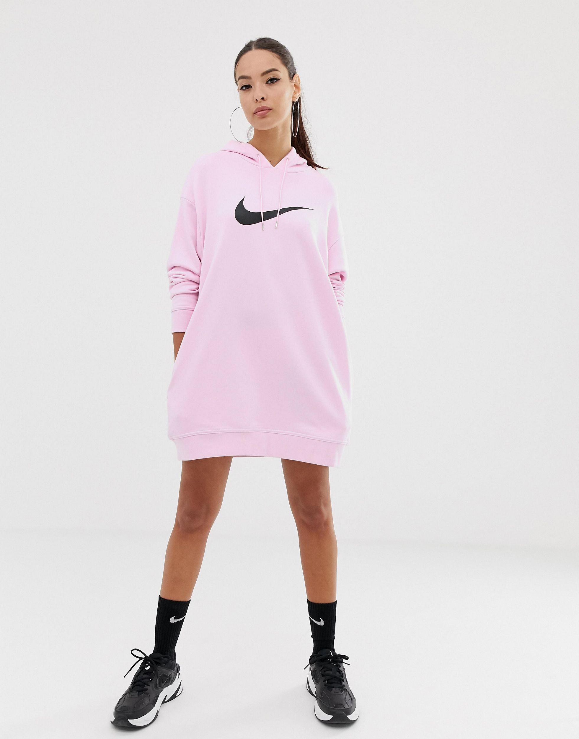 Nike – Kapuzenpullover-Kleid in Pink | Lyst DE
