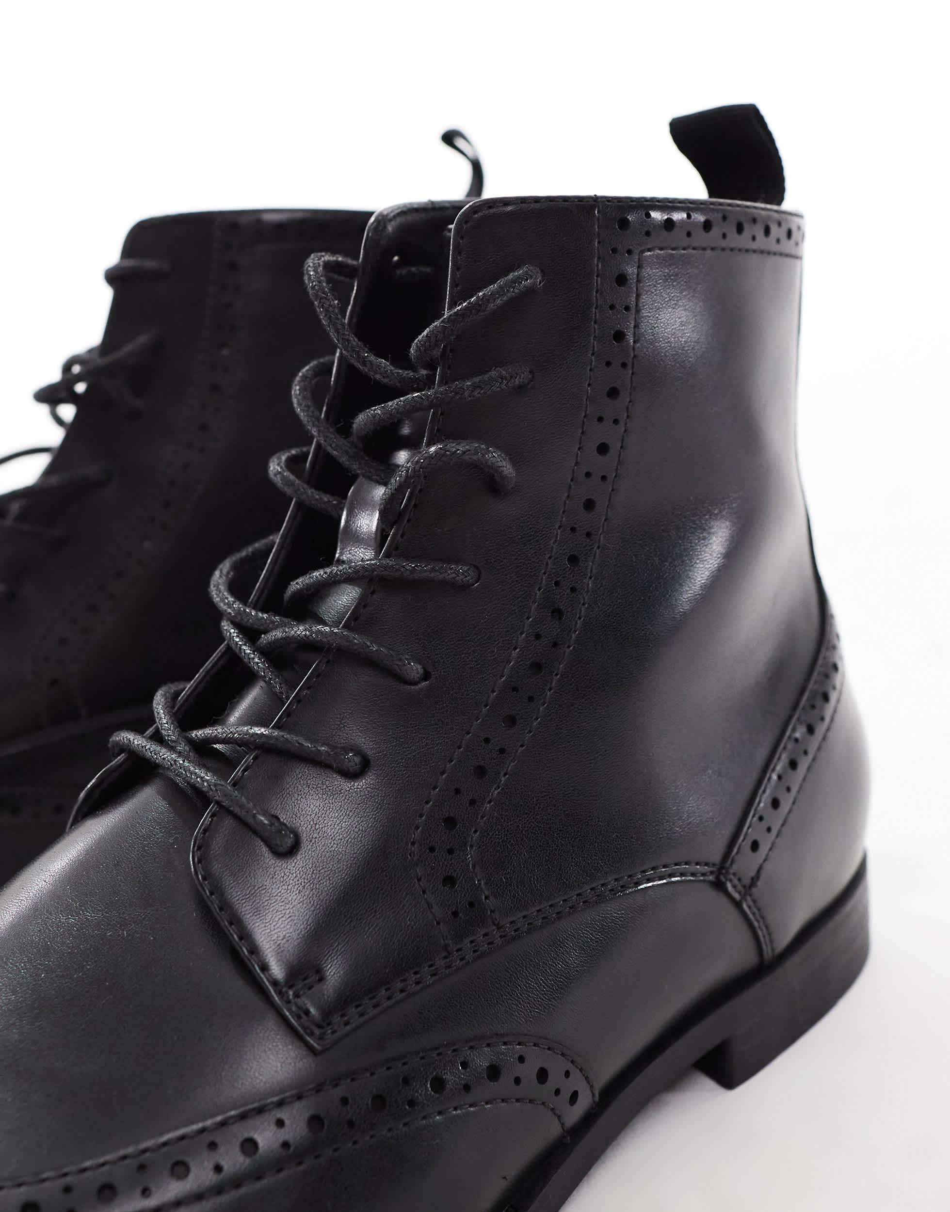 ASOS – schnürstiefel im budapester stil in Schwarz für Herren