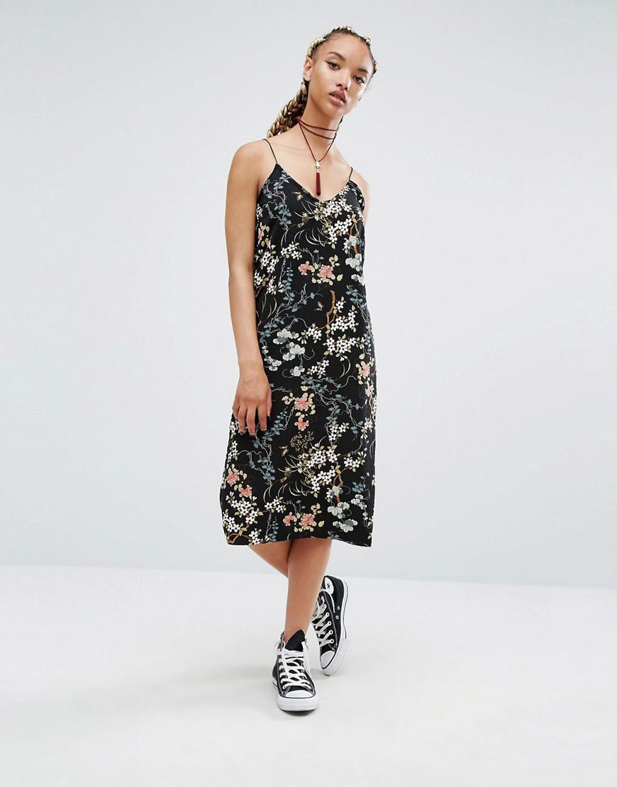 pull and bear floral midi dress