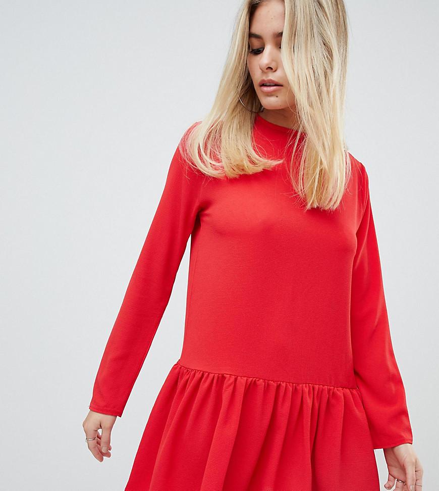 red long sleeve shift dress
