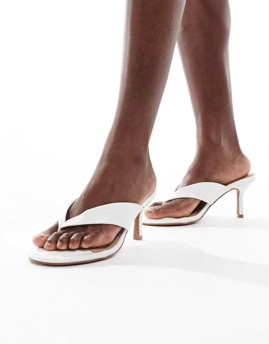New Look Toe Post Heeled Sandals in Brown Lyst UK