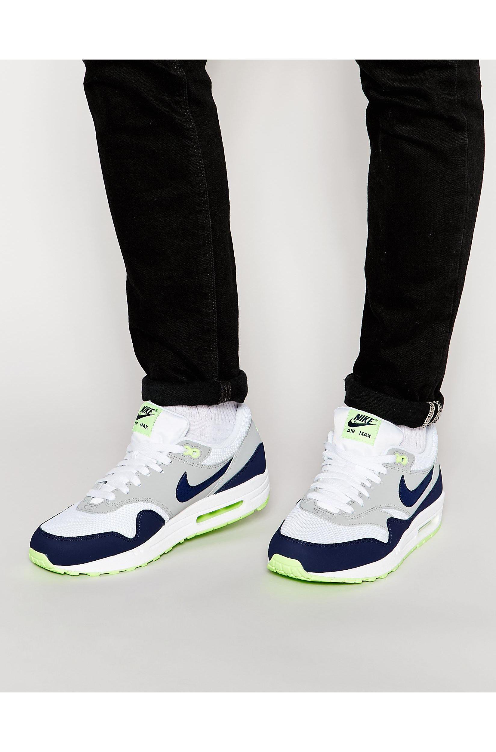 new nike air max purple