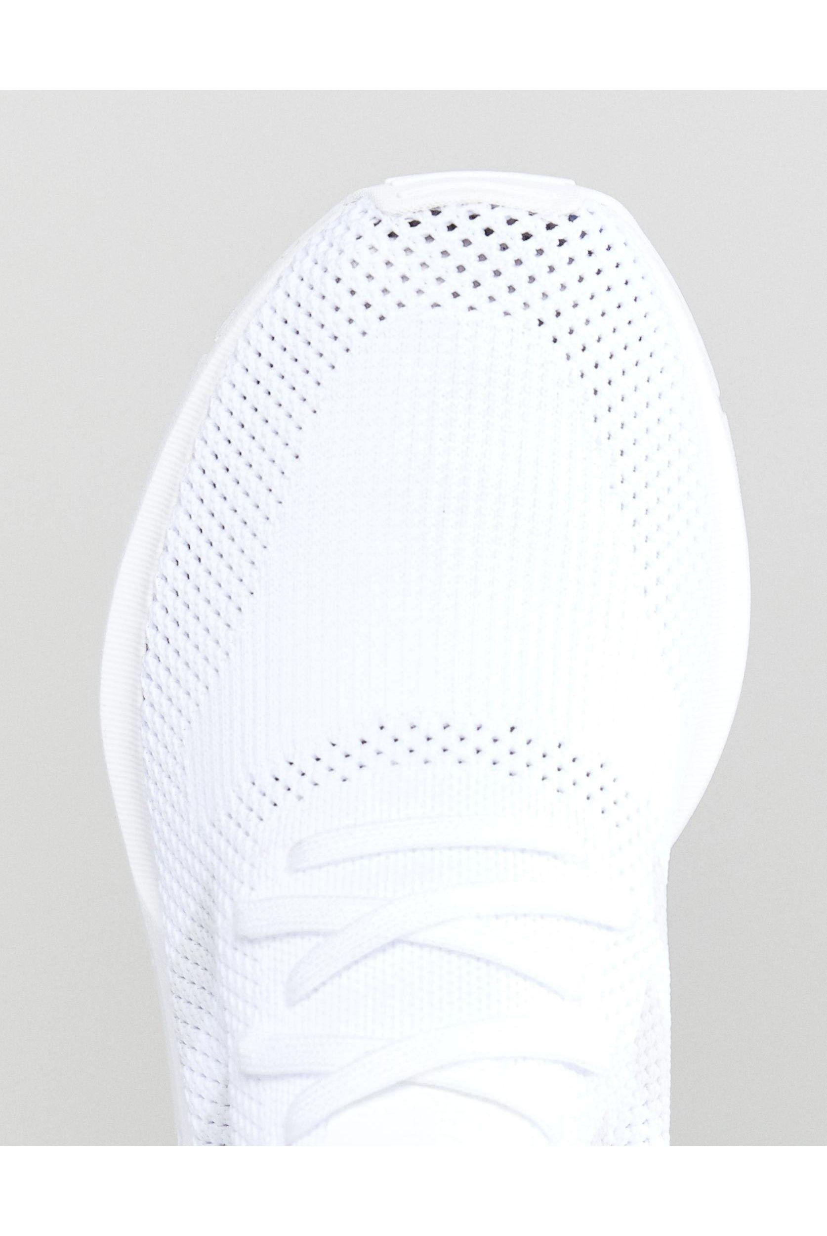adidas Originals Swift Run Primeknit Trainers In White Cq2892 for Men | Lyst