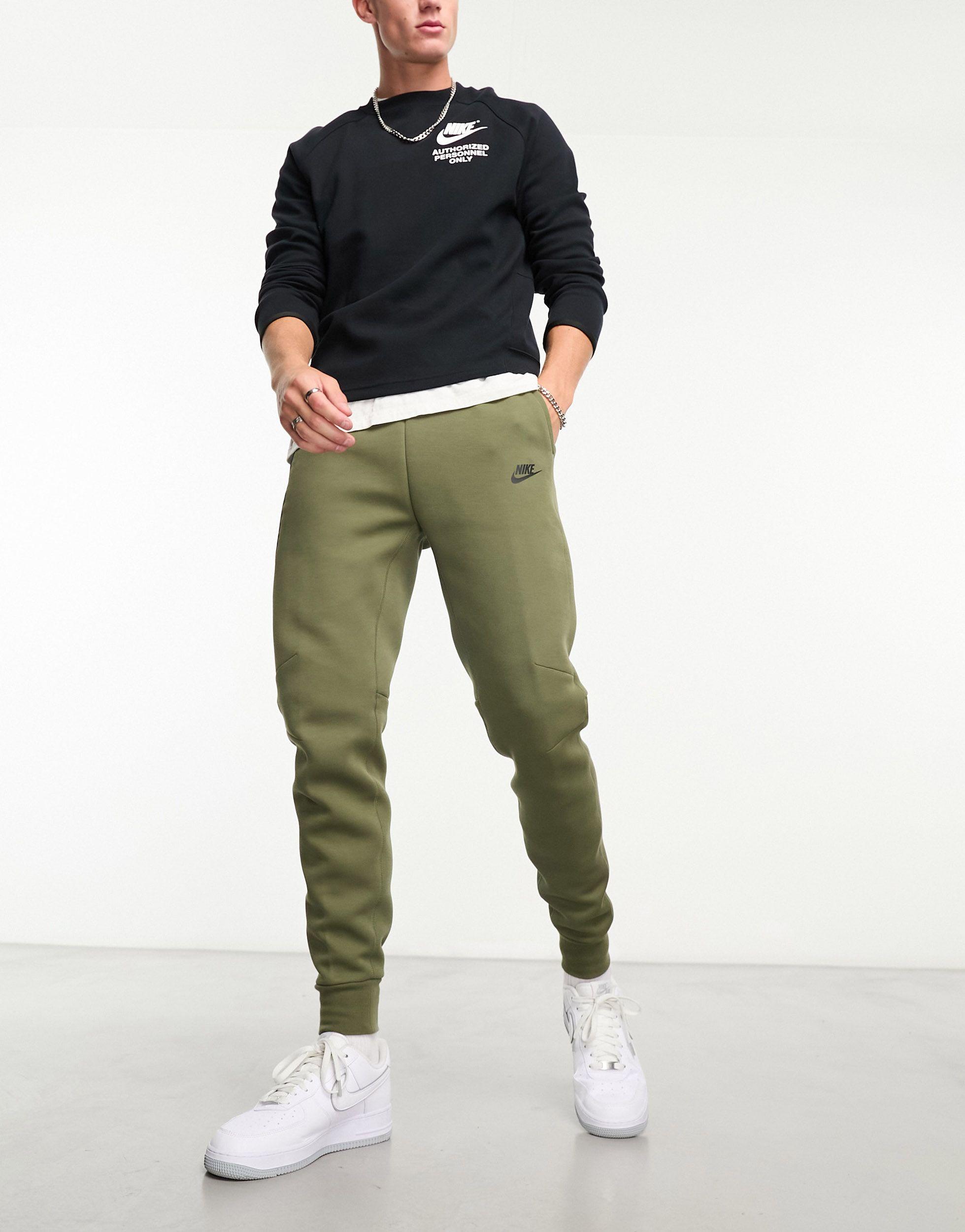 Nike tech fleece jogger green discount