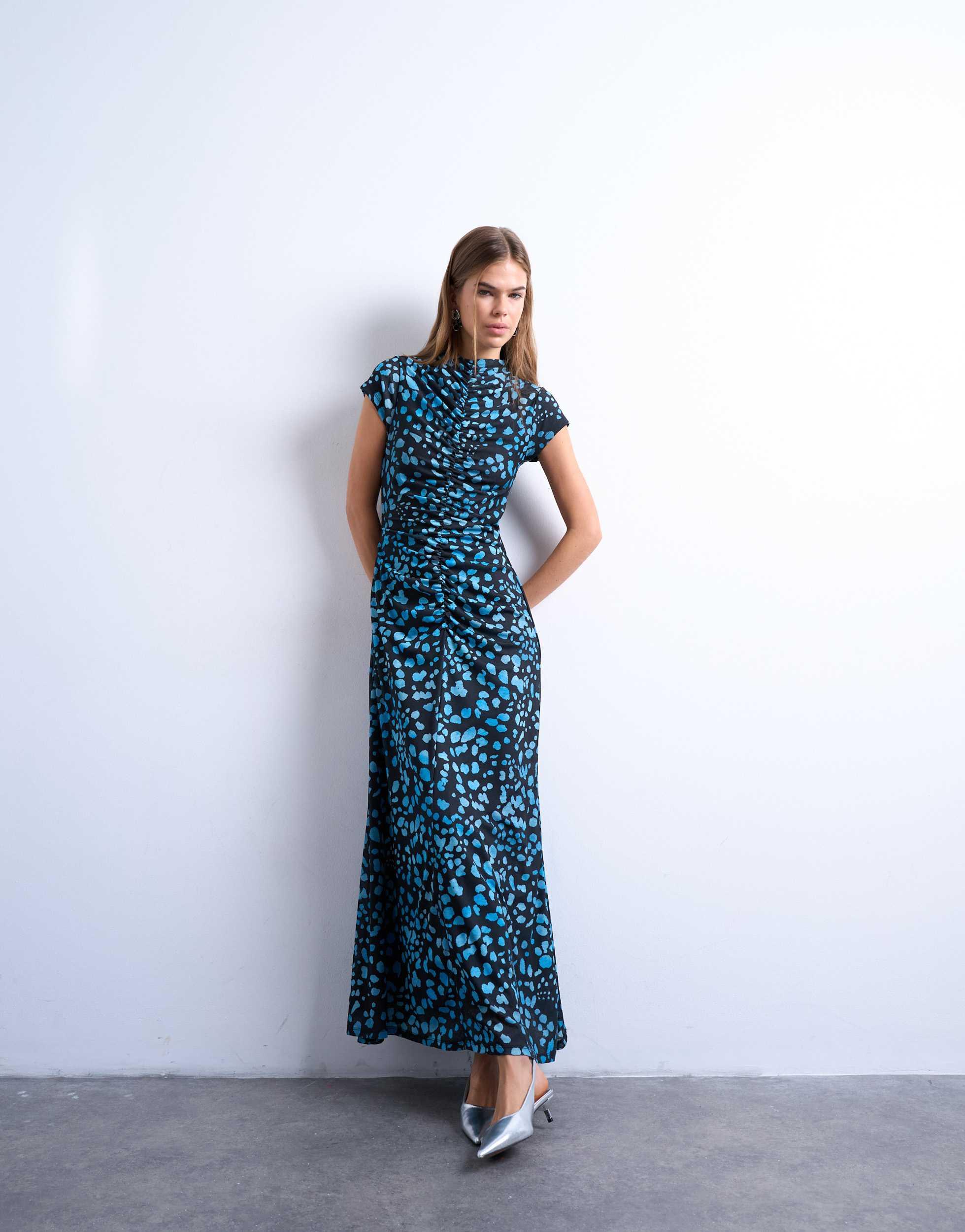 topshop a line dress Topshop Green Black Floral V-neck Cutout Tiered Long Sleeve Midi A-lin   Brie