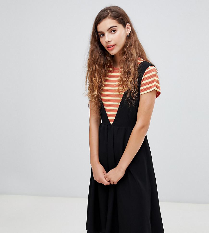 Monki Denim V-neck Midi Pinny Dress In Black | Lyst