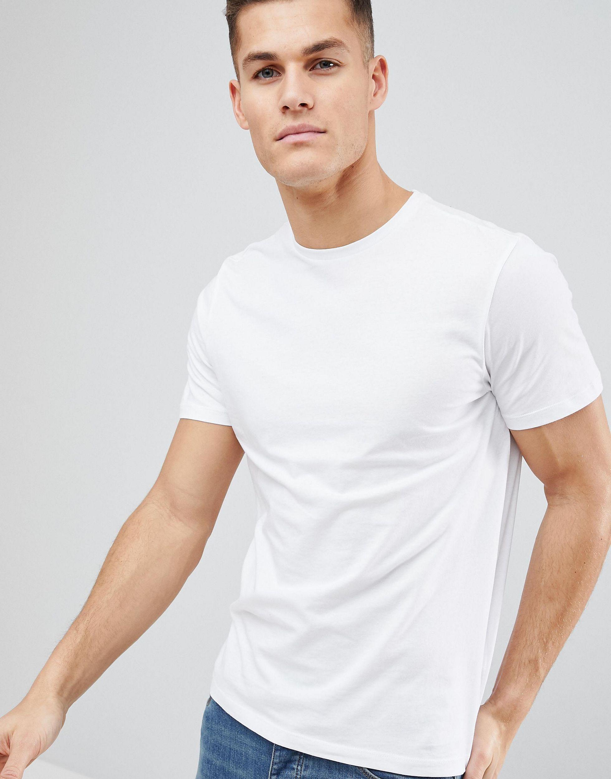 белая футболка сбоку. белая футболка. футболка мужская under armour 2019 серая.
