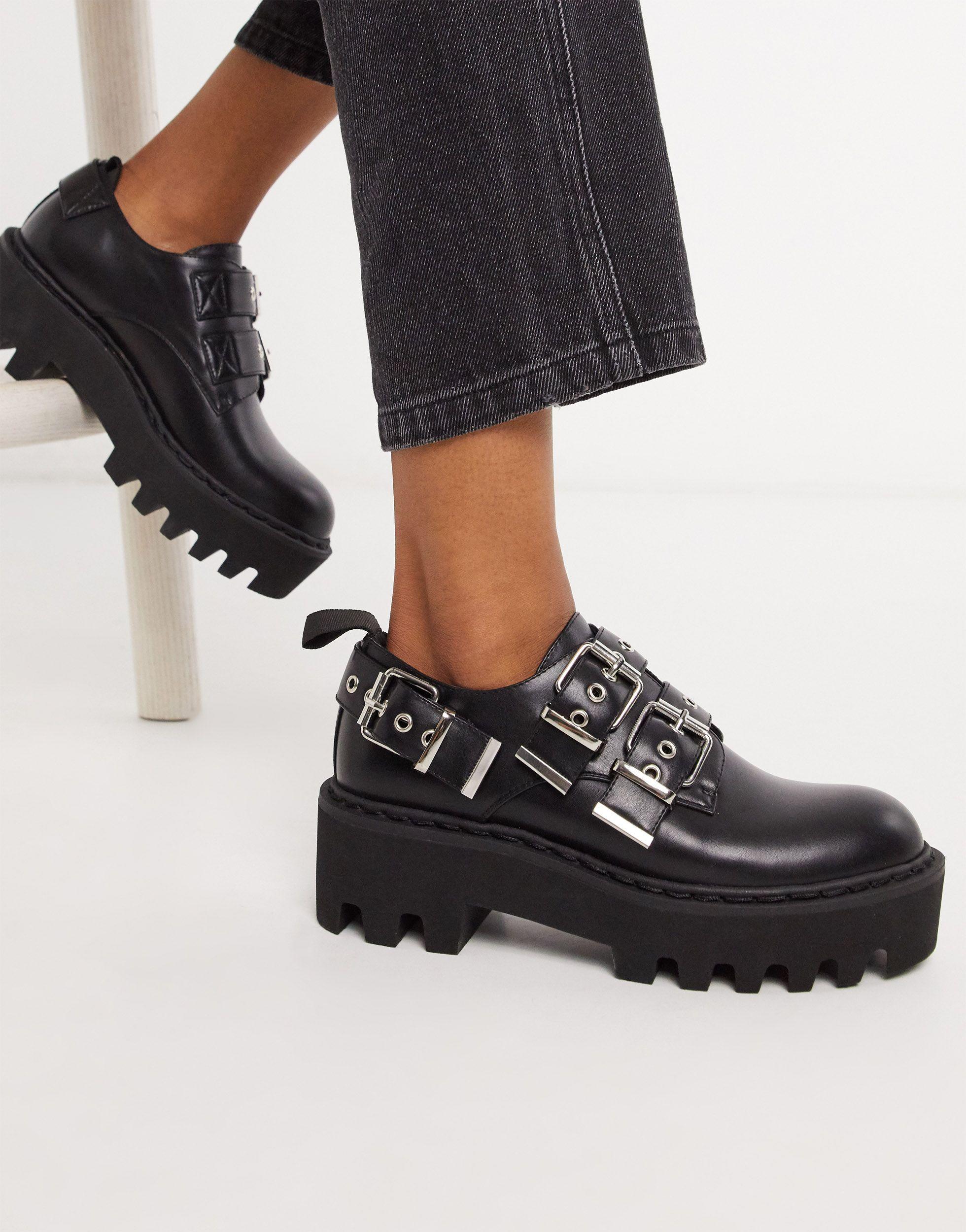 LAMODA Chunky Flat Shoes With Buckles in Black | Lyst