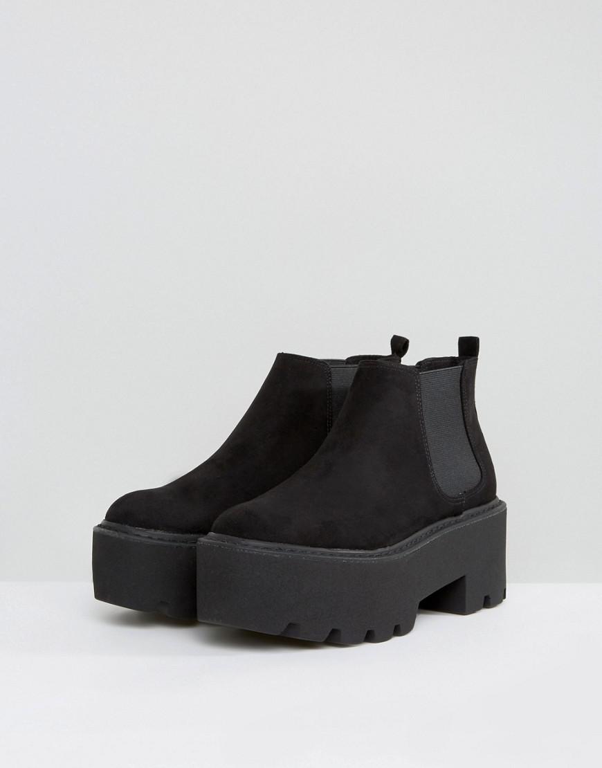 pull and bear flatforms