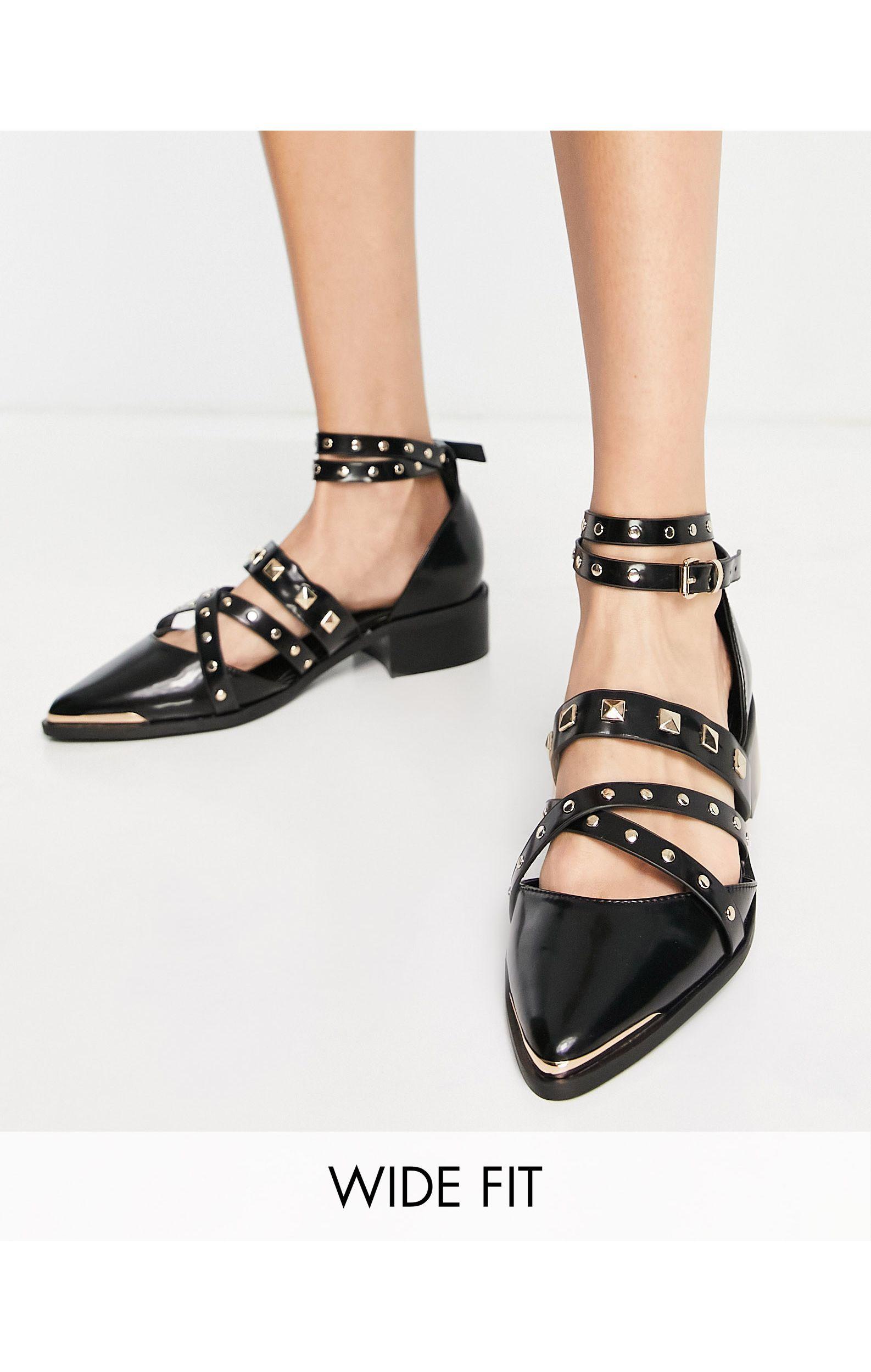 ASOS Wide Fit Modish Hardware Point Flat Shoes in Black | Lyst