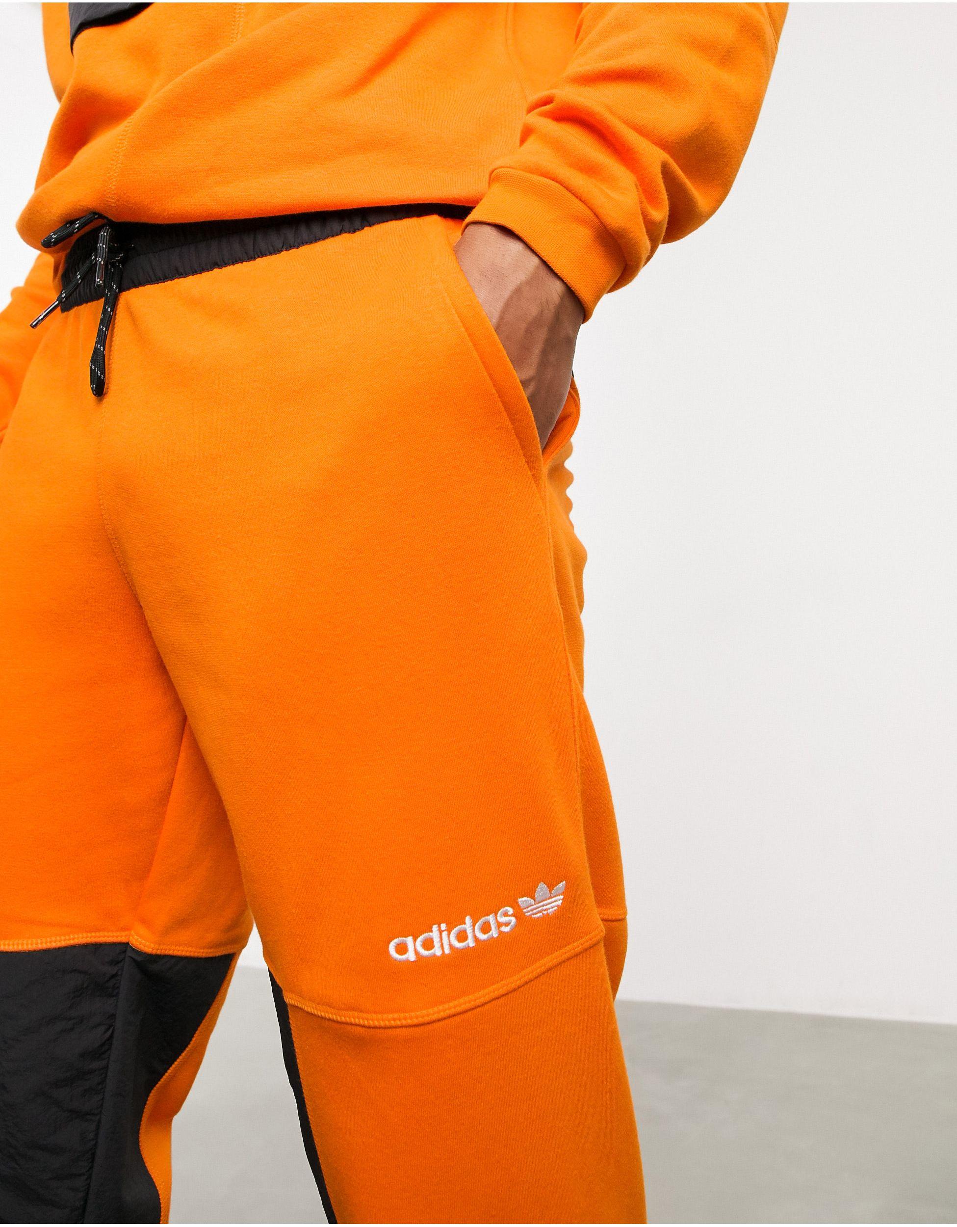 Adventure - Joggers en polaire Polaire adidas Originals pour homme en  coloris Orange | Lyst
