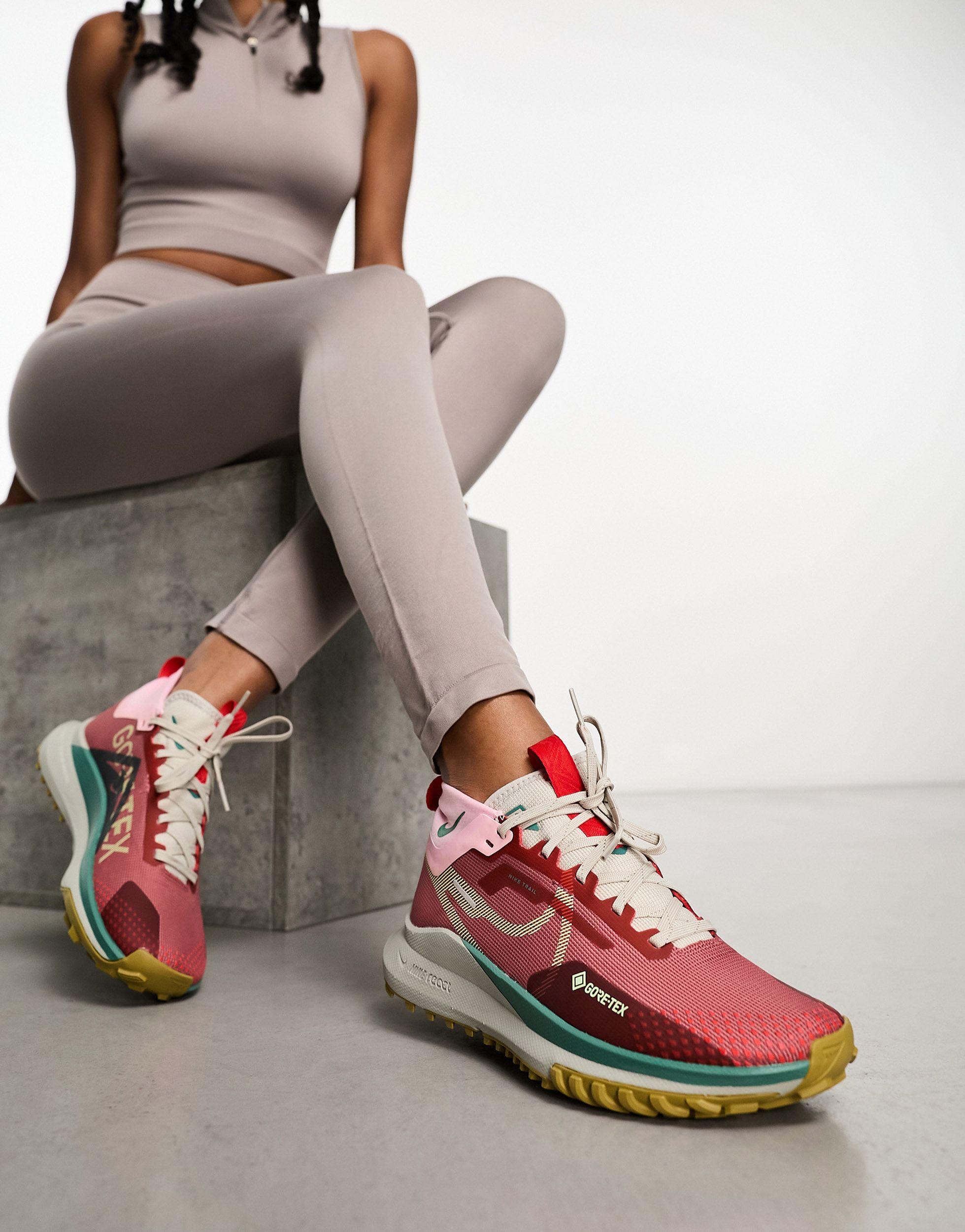 Nike Nike React Pegasus Trail 4 Gore-tex Sneakers in Pink | Lyst
