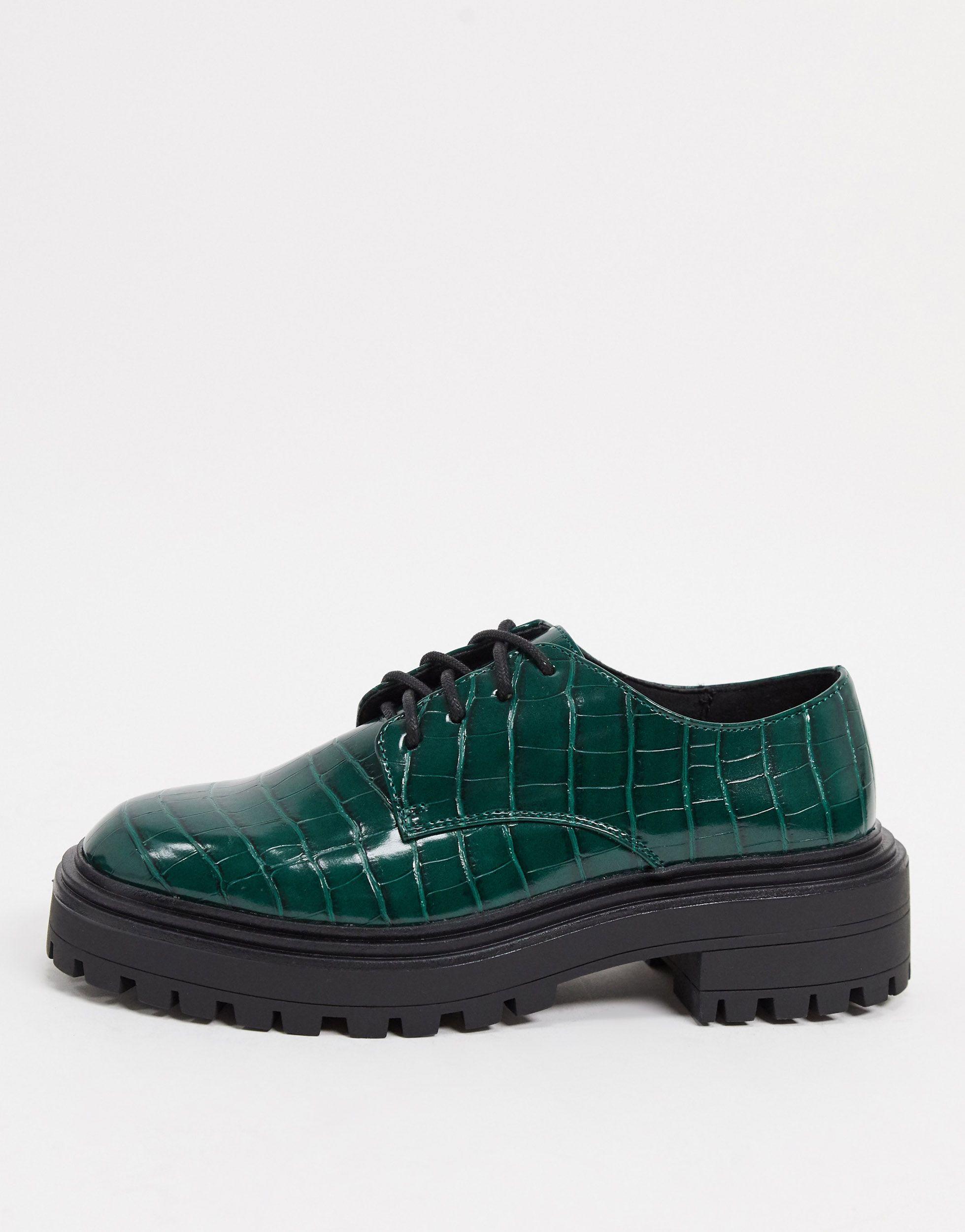 chunky lace up flat shoes