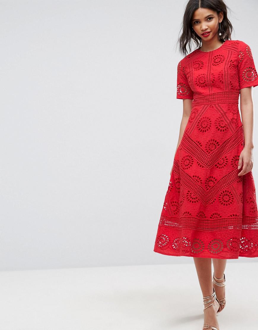 Robe mi-longue en broderie anglaise ASOS en coloris Rouge | Lyst