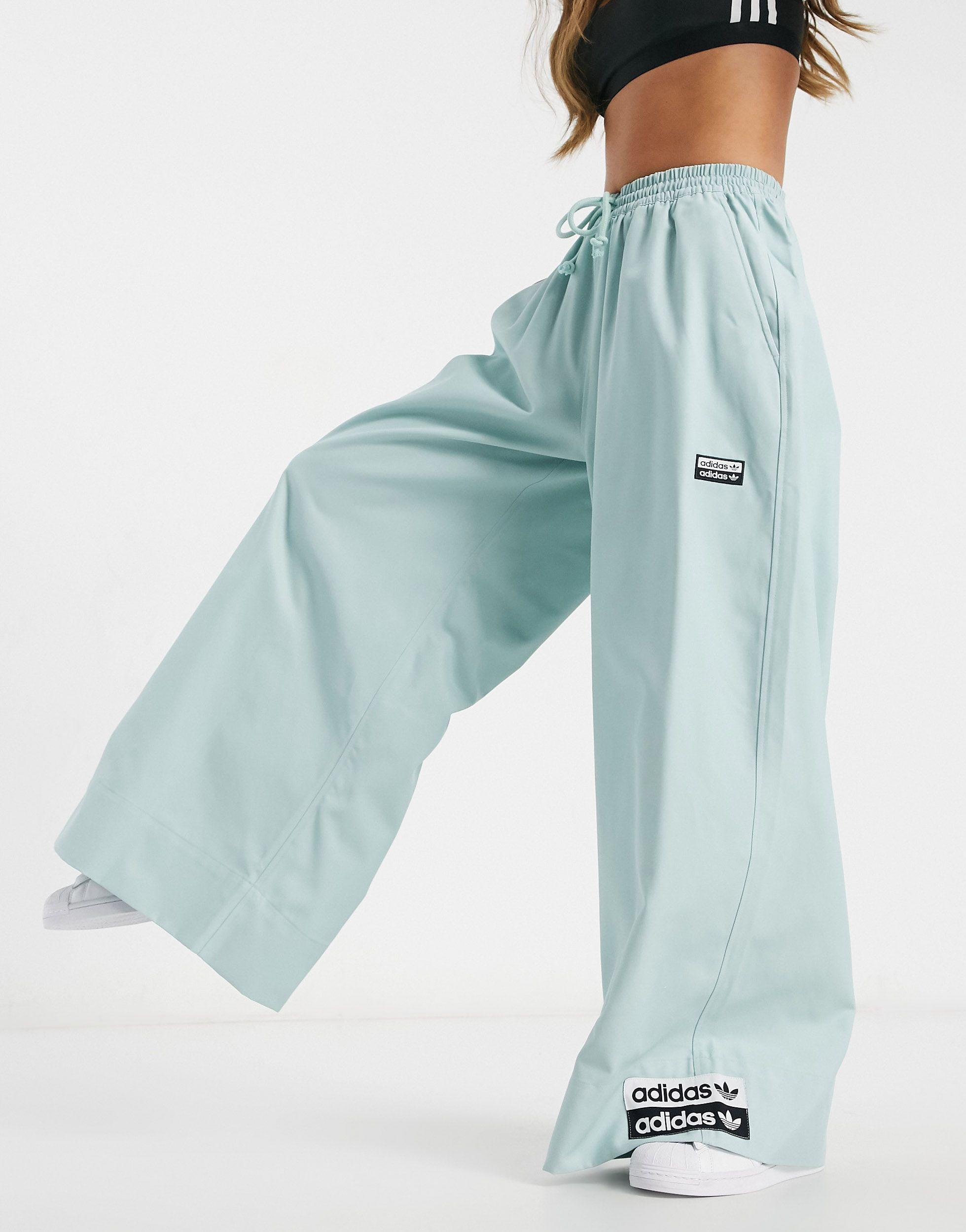 adidas Originals Wide Leg Pant in Green 