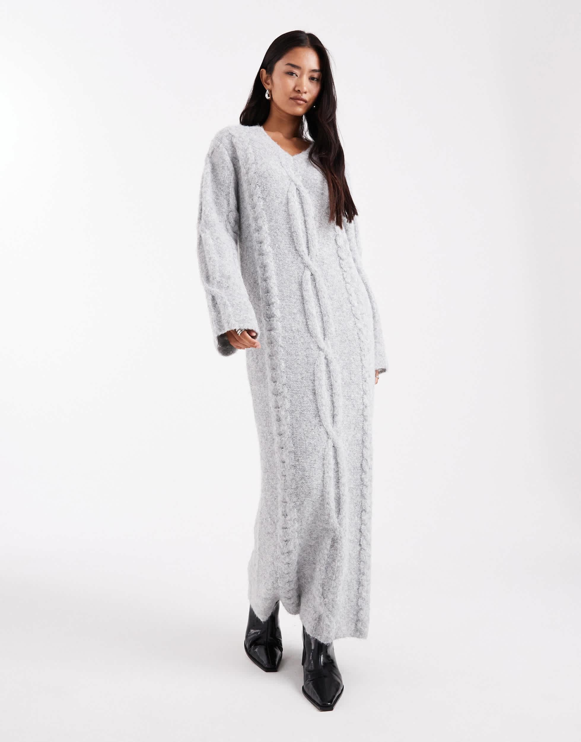 4th & Reckless Wool Feel Cable Knit V-neck Maxi Sweater Dress in White |  Lyst