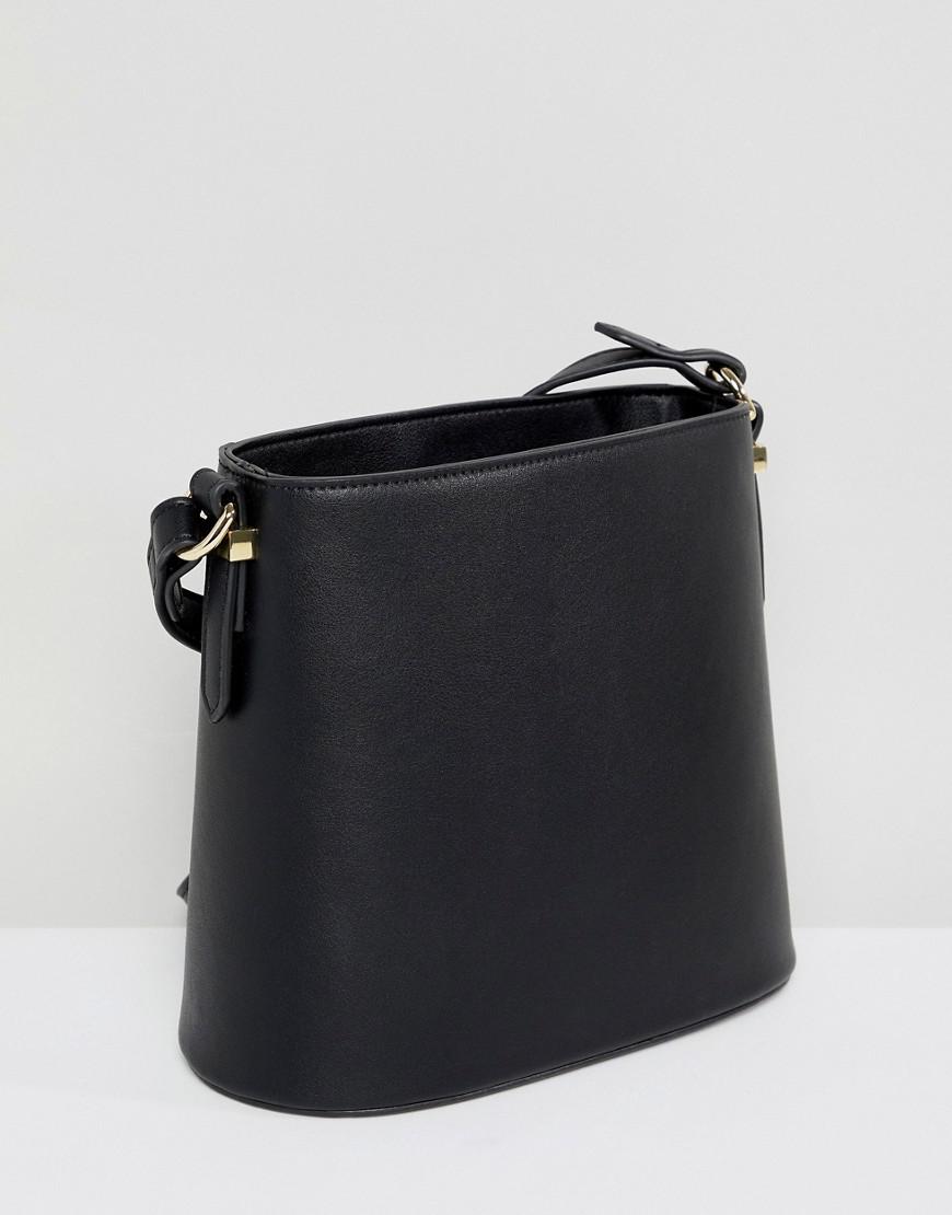 bucket bag accessorize