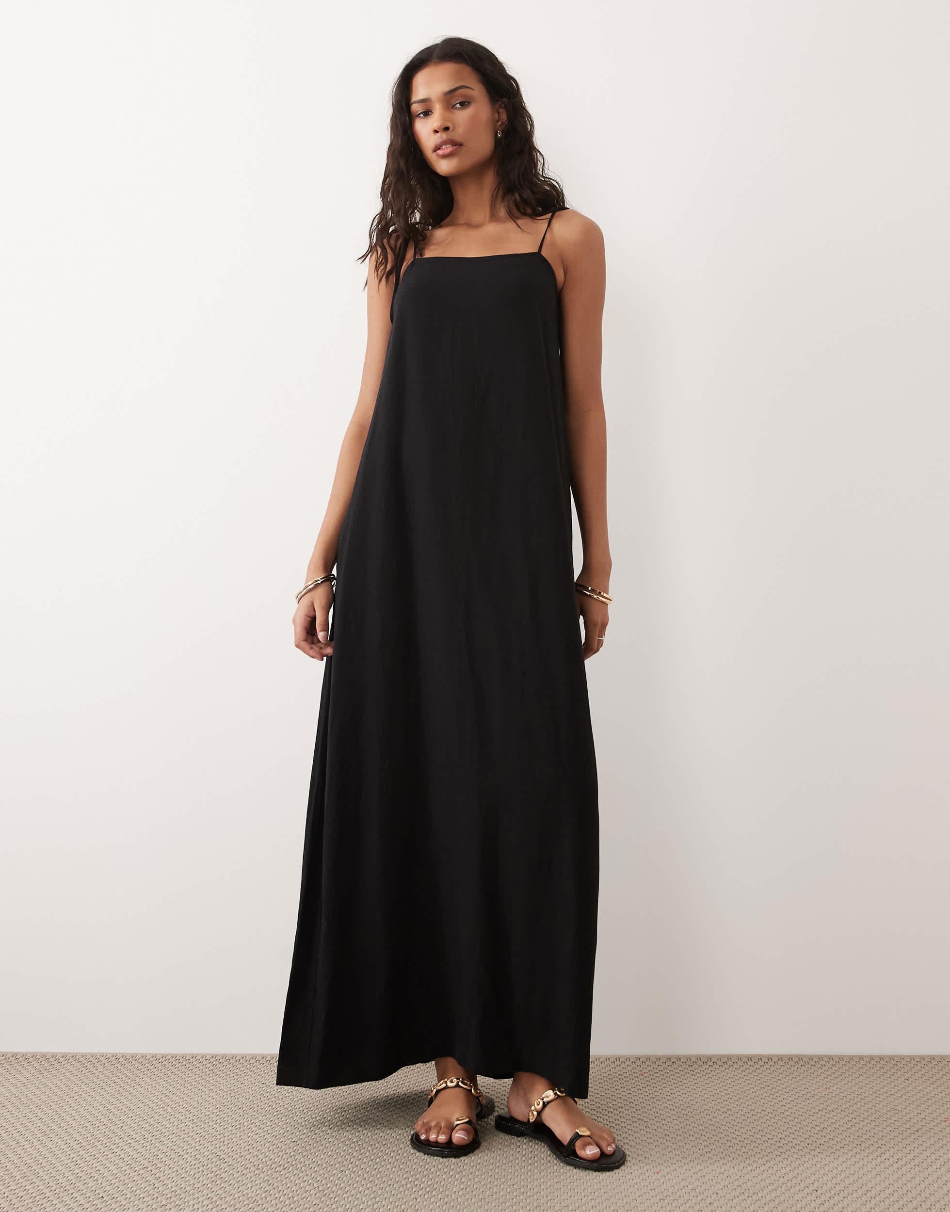 black long sleeve dress maxi Coraline - US 0 meta-related-collection-maternity-dresses Size 1:S %0D%0ATo%20maintain%20the%20beauty%20of%20your%20garment%2C%20please%20follow%20the%20care%20instructions%20on%20the%20attached%20label Plus Size - Ruffle