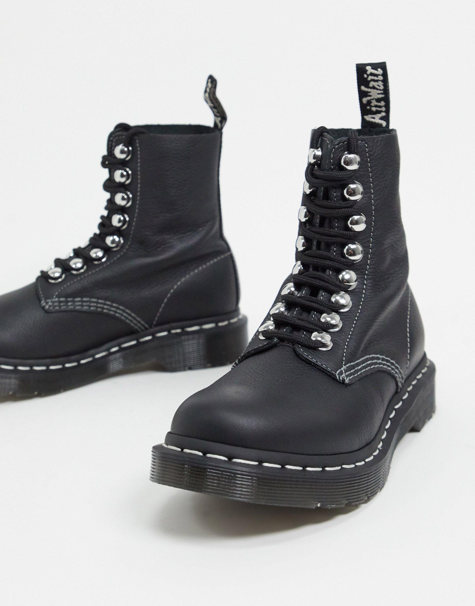 dr martens black 1460 8 eye boot boots