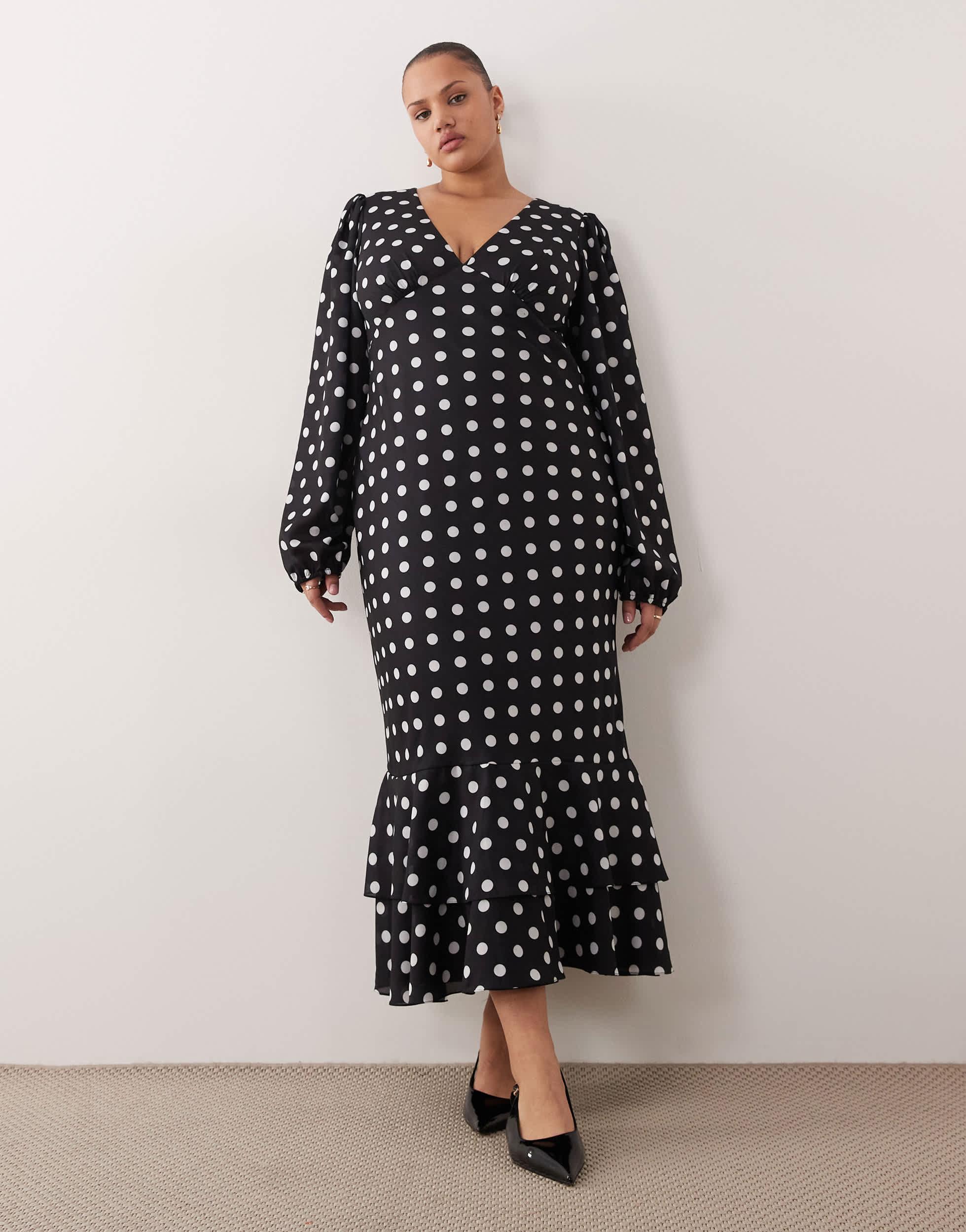 lace and beads polka dot dress Yessenia – Ypsilon Dresses main image 0