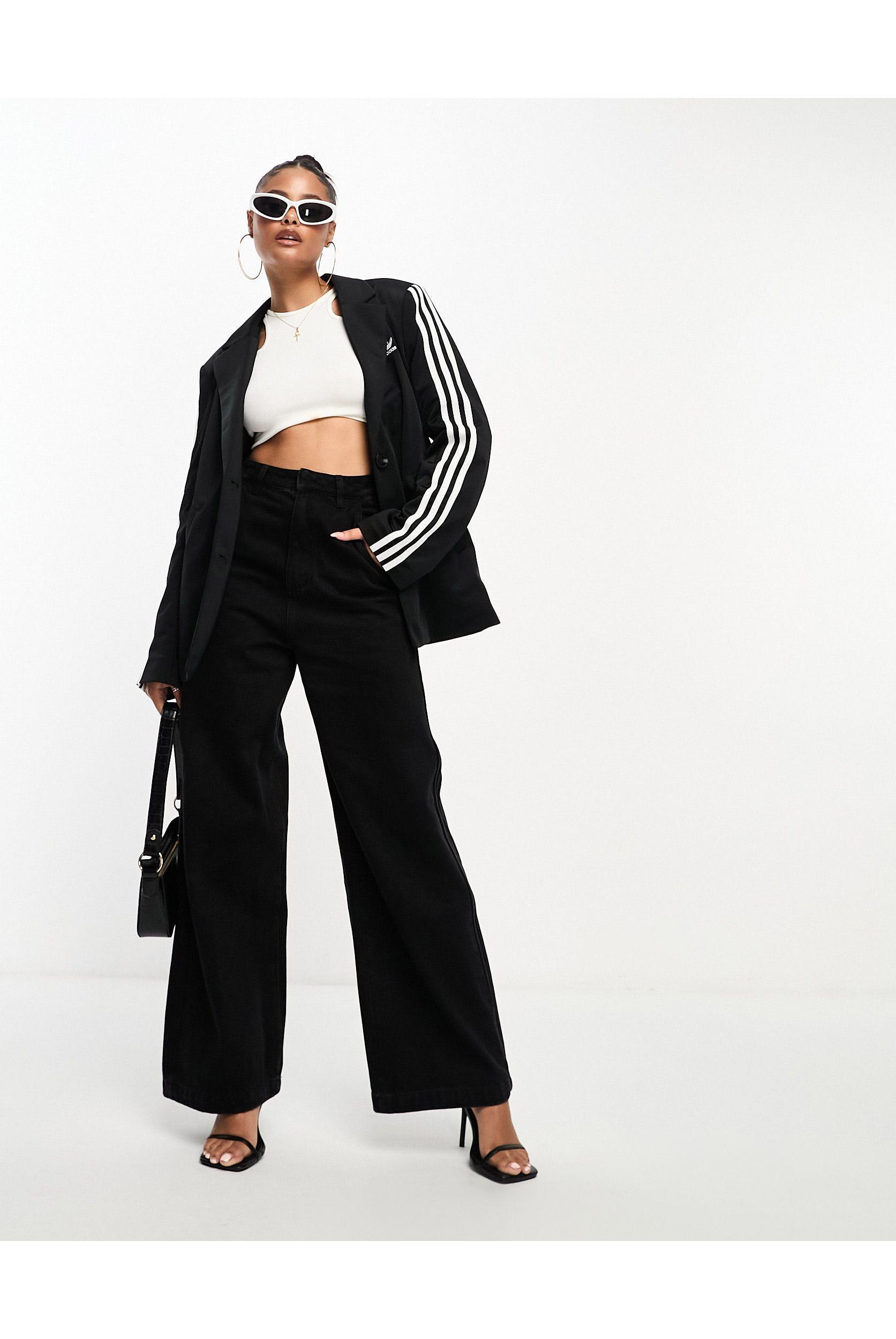 Adidas originals adicolor three stripe wide leg trousers in black sale