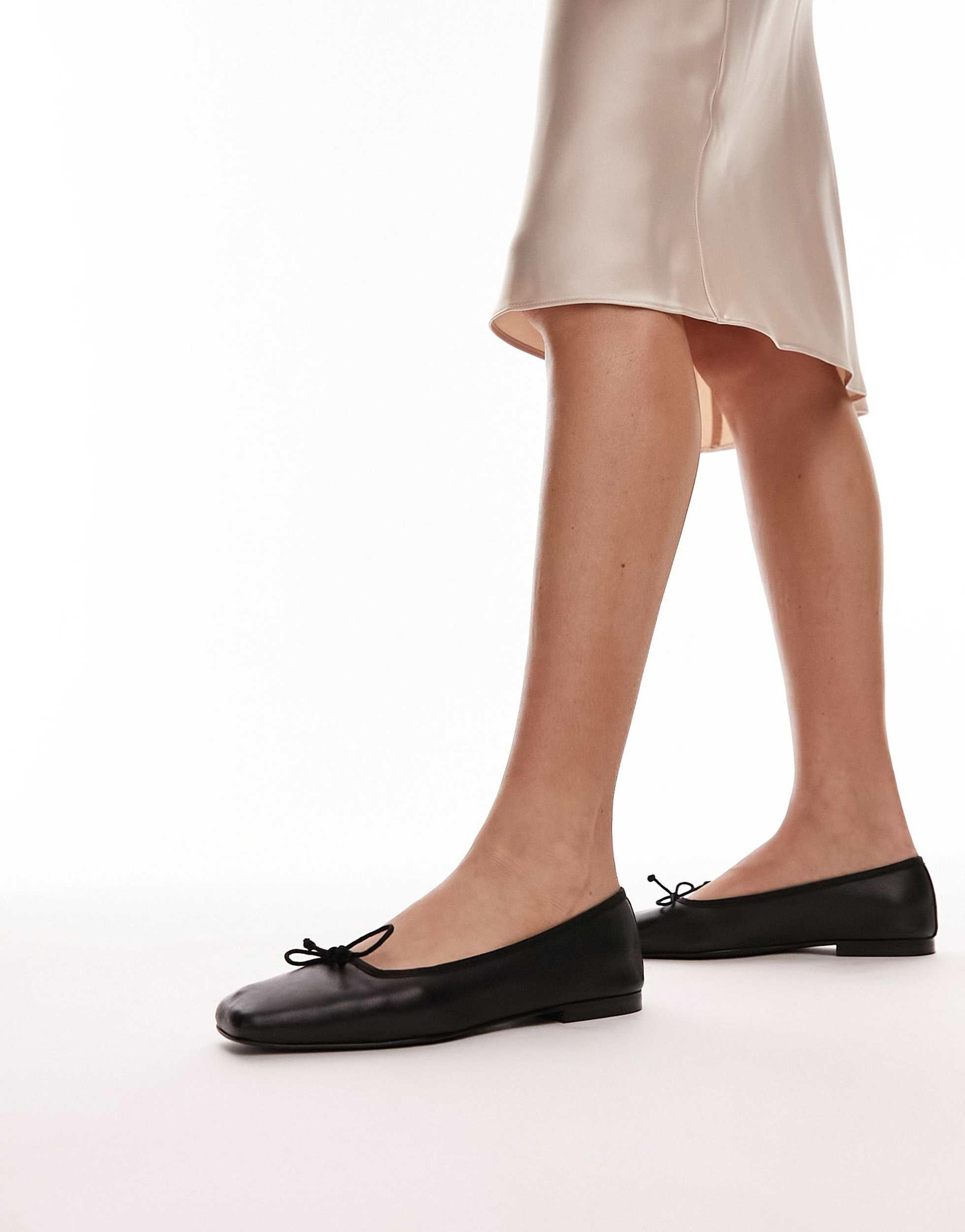 TOPSHOP Bethany Leather Square Toe Unlined Ballet Flats in Black